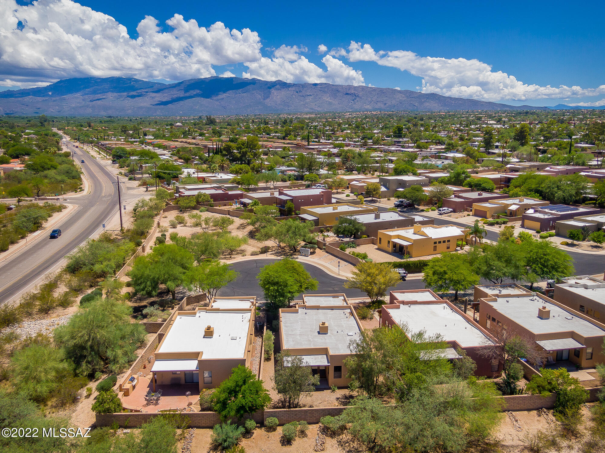 Barrio Solana (1-42) - Residential