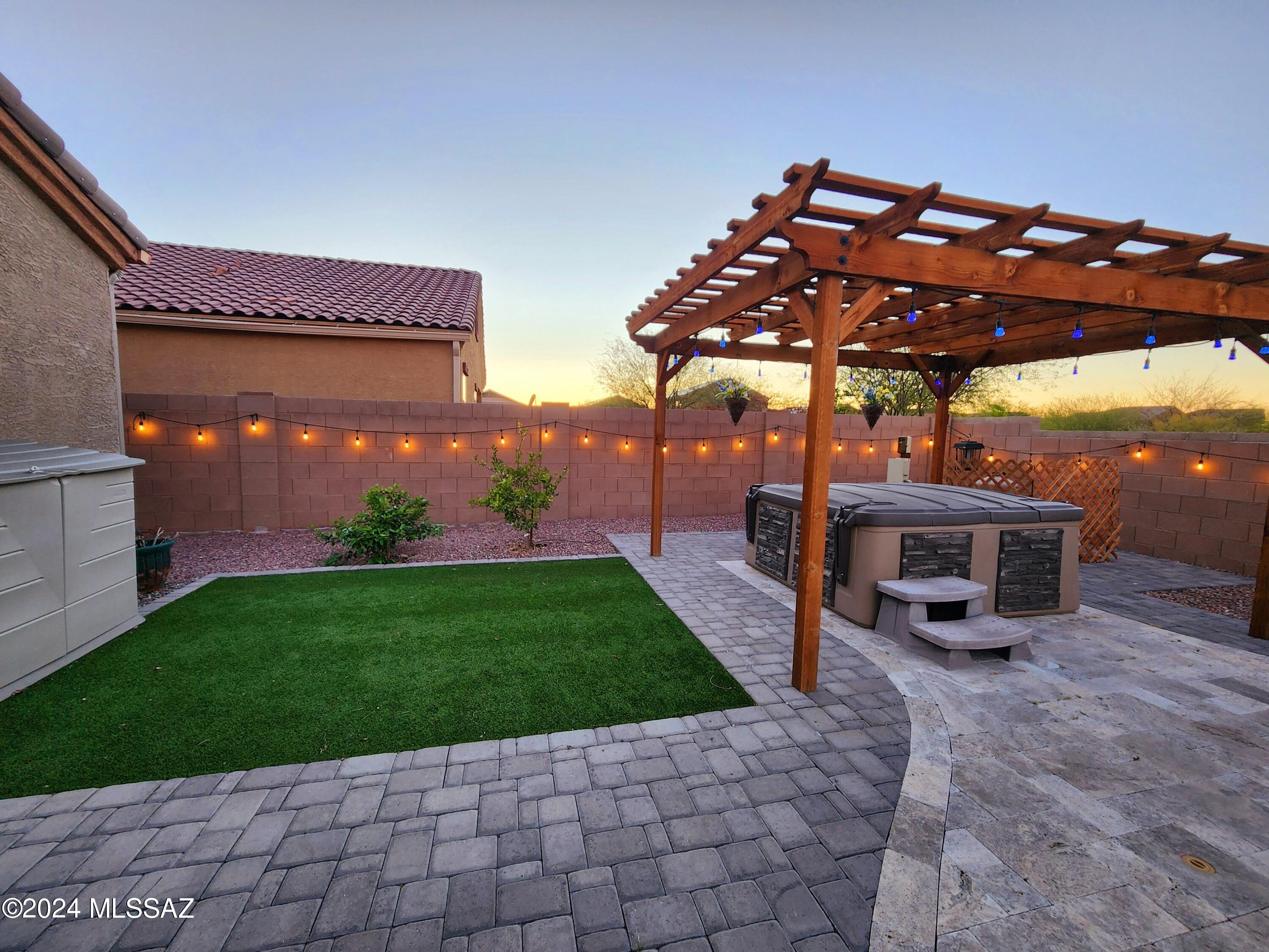 Saguaro Bloom Block 3 - Residential