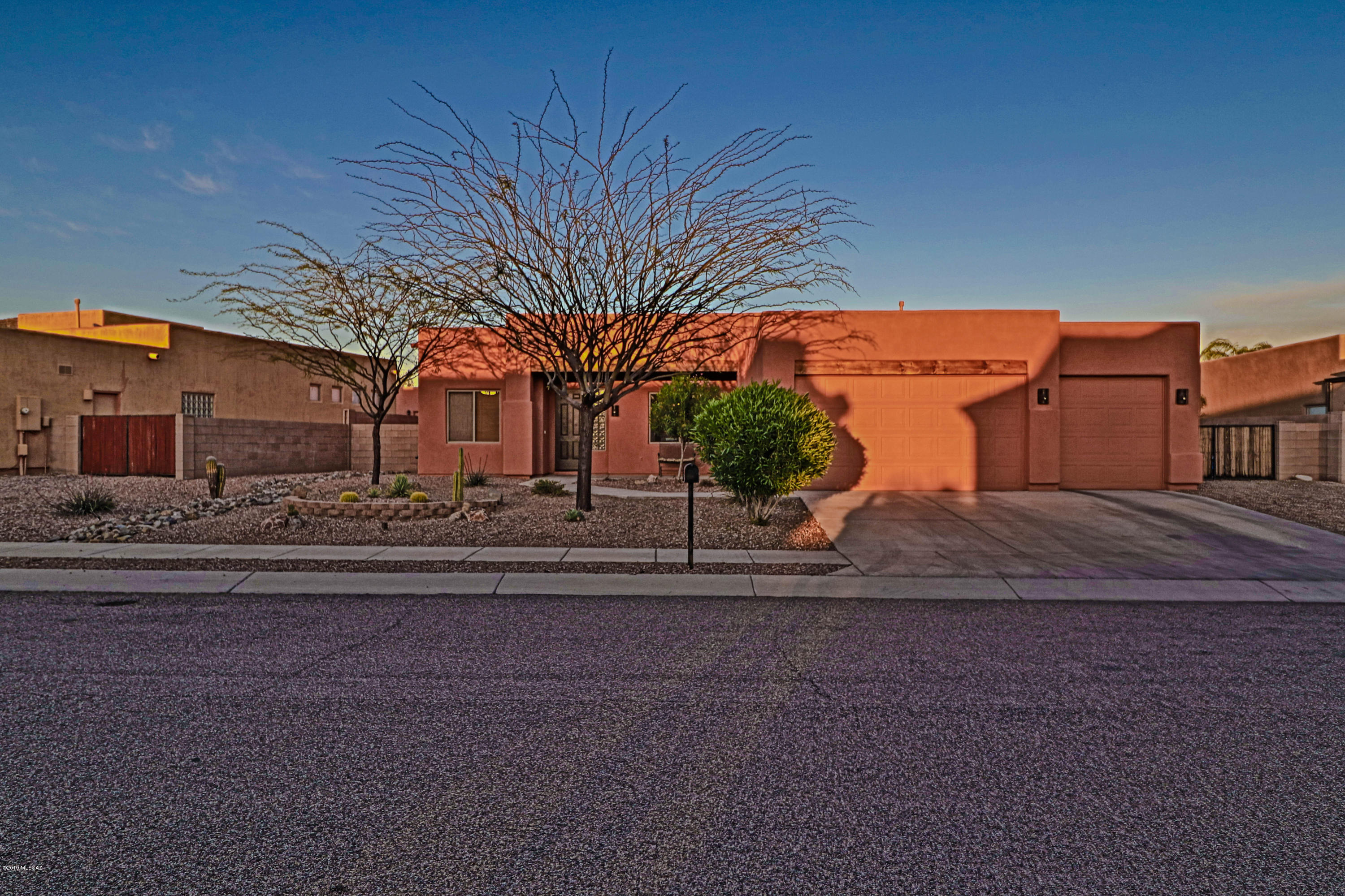 Bluffs at Dove Mountain Phase II - Residential