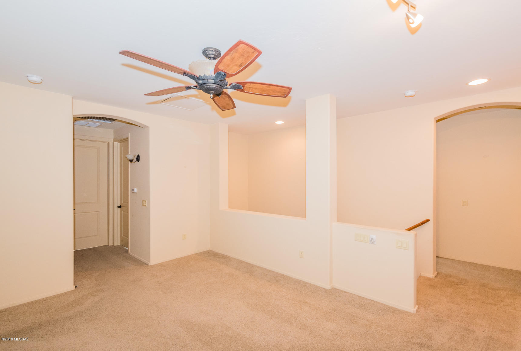 Oasis Harrison - Residential