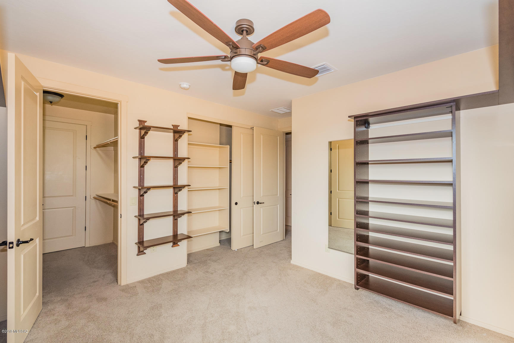 Oasis Harrison - Residential