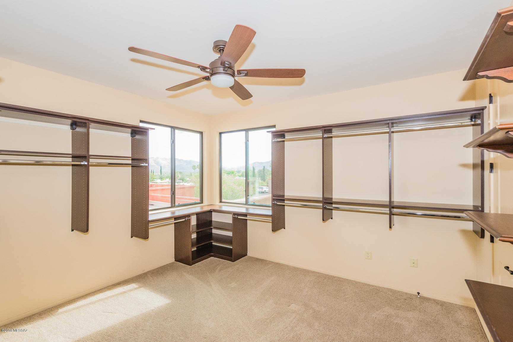 Oasis Harrison - Residential