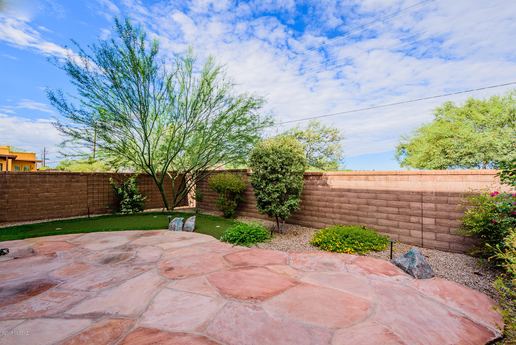 Oasis Harrison - Residential