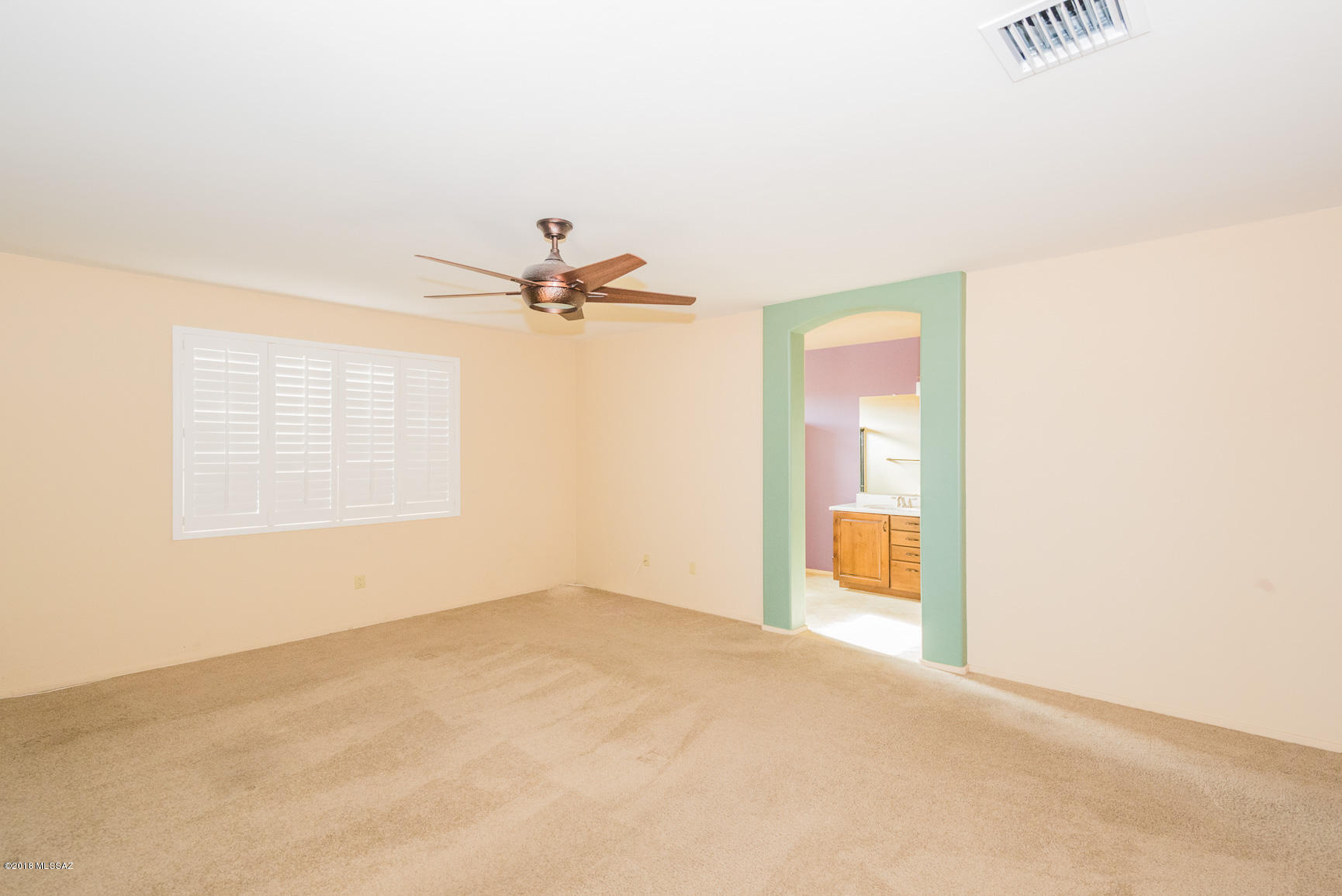 Oasis Harrison - Residential