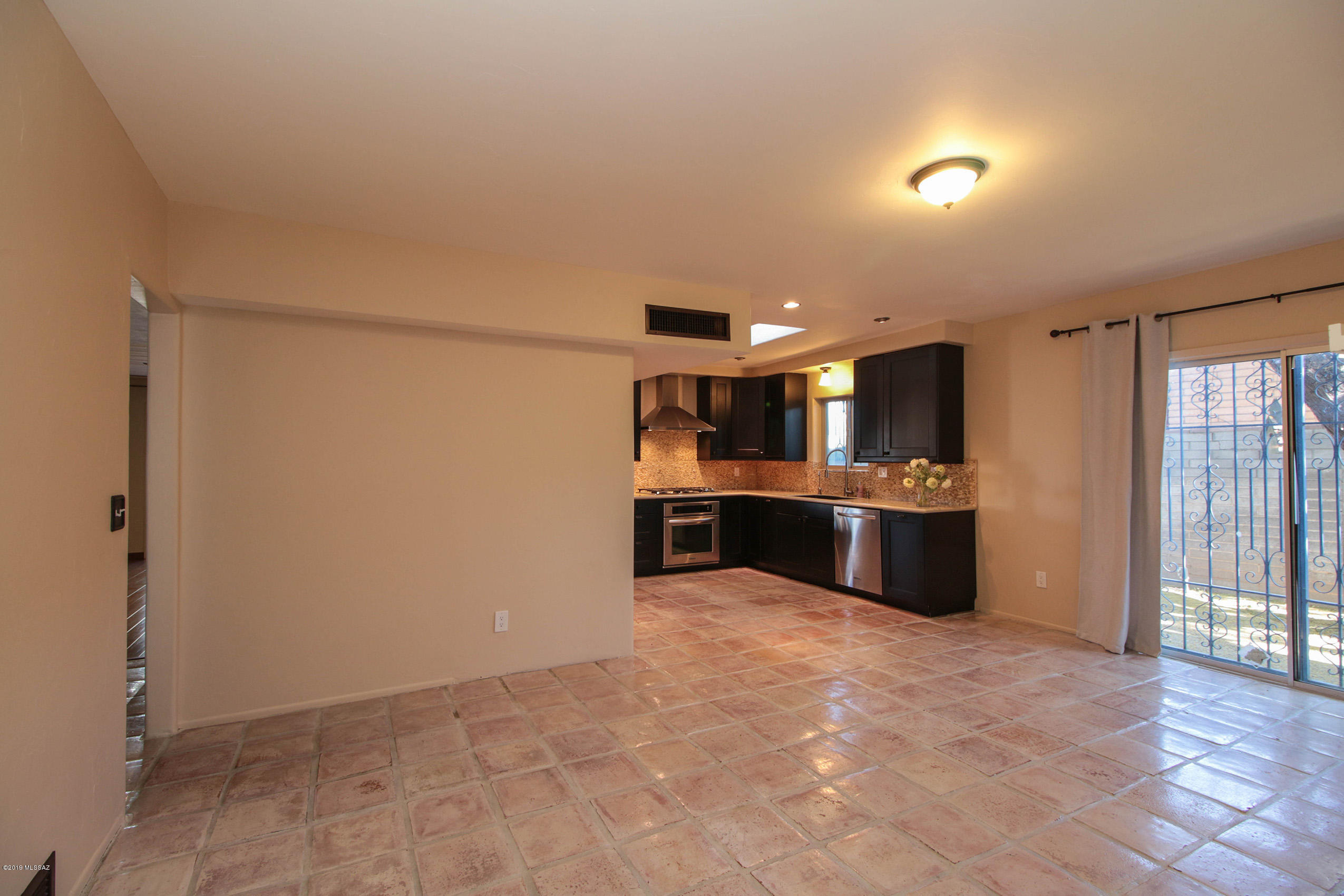 Tanque Verde Heights (1-36) - Residential Lease