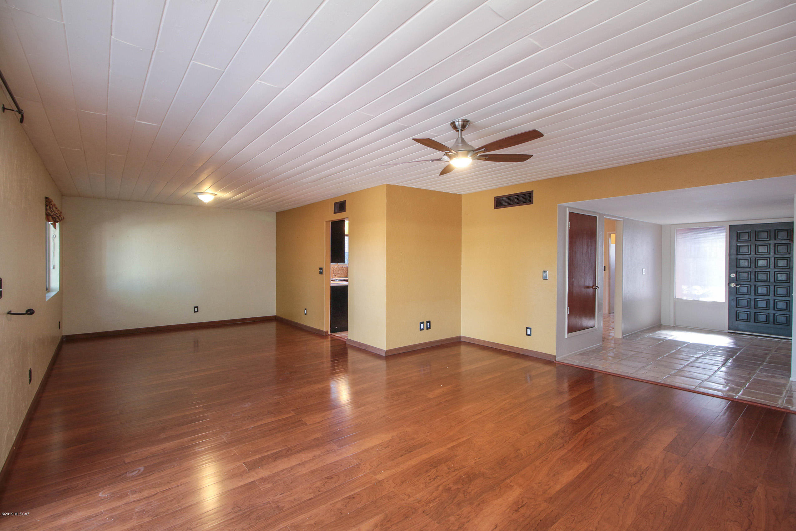 Tanque Verde Heights (1-36) - Residential Lease