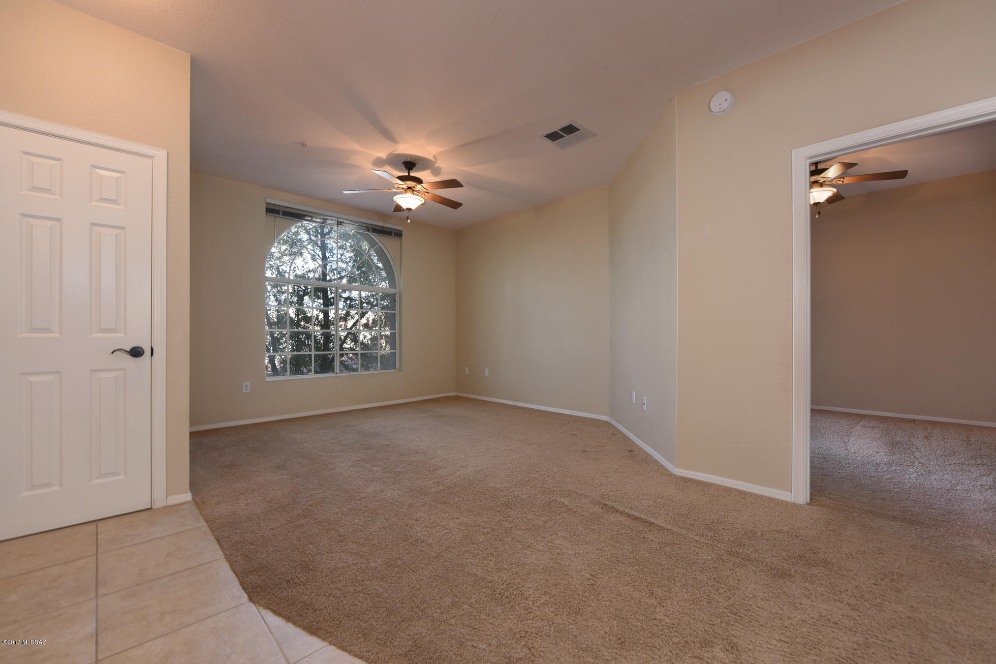 The Boulders at La Reserve Condominiums - Residential
