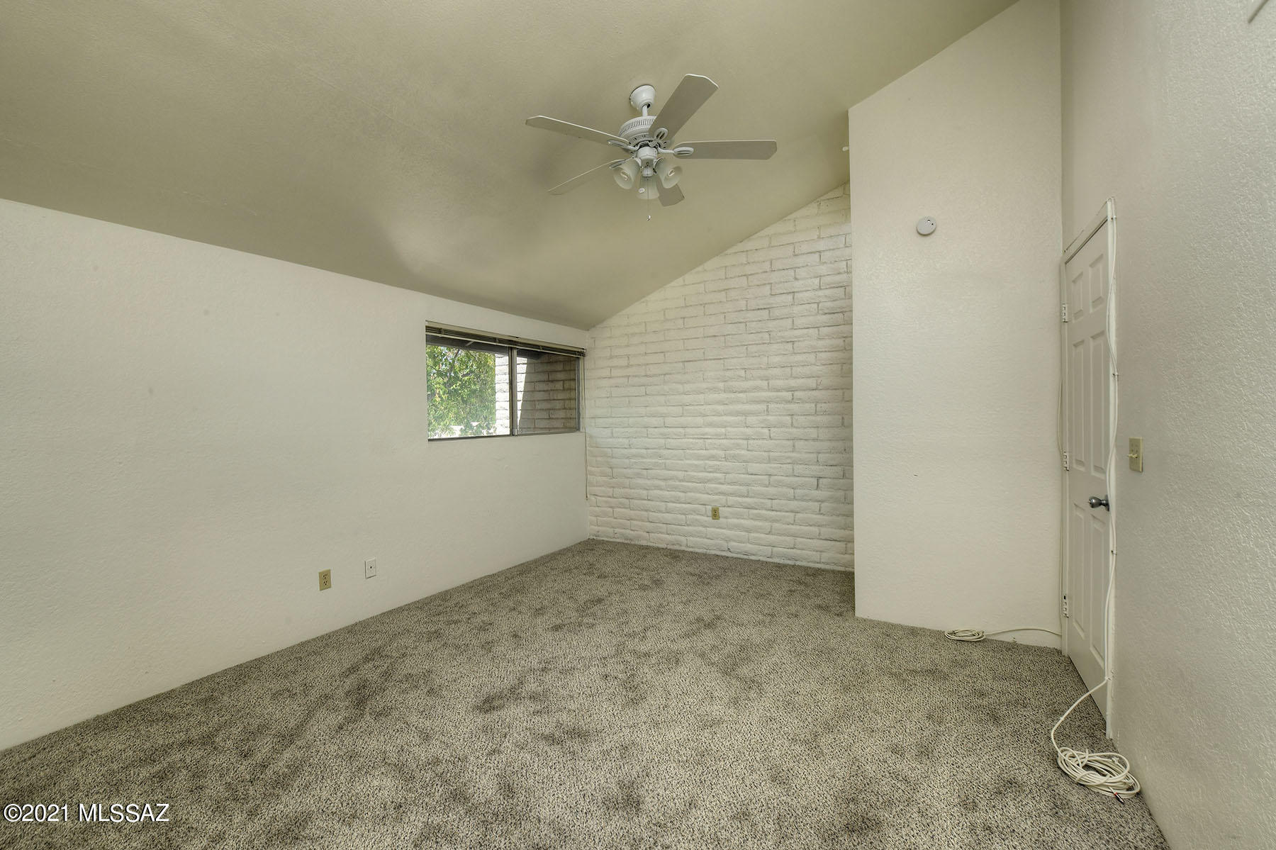 Orchard River (1-138) - Residential Lease