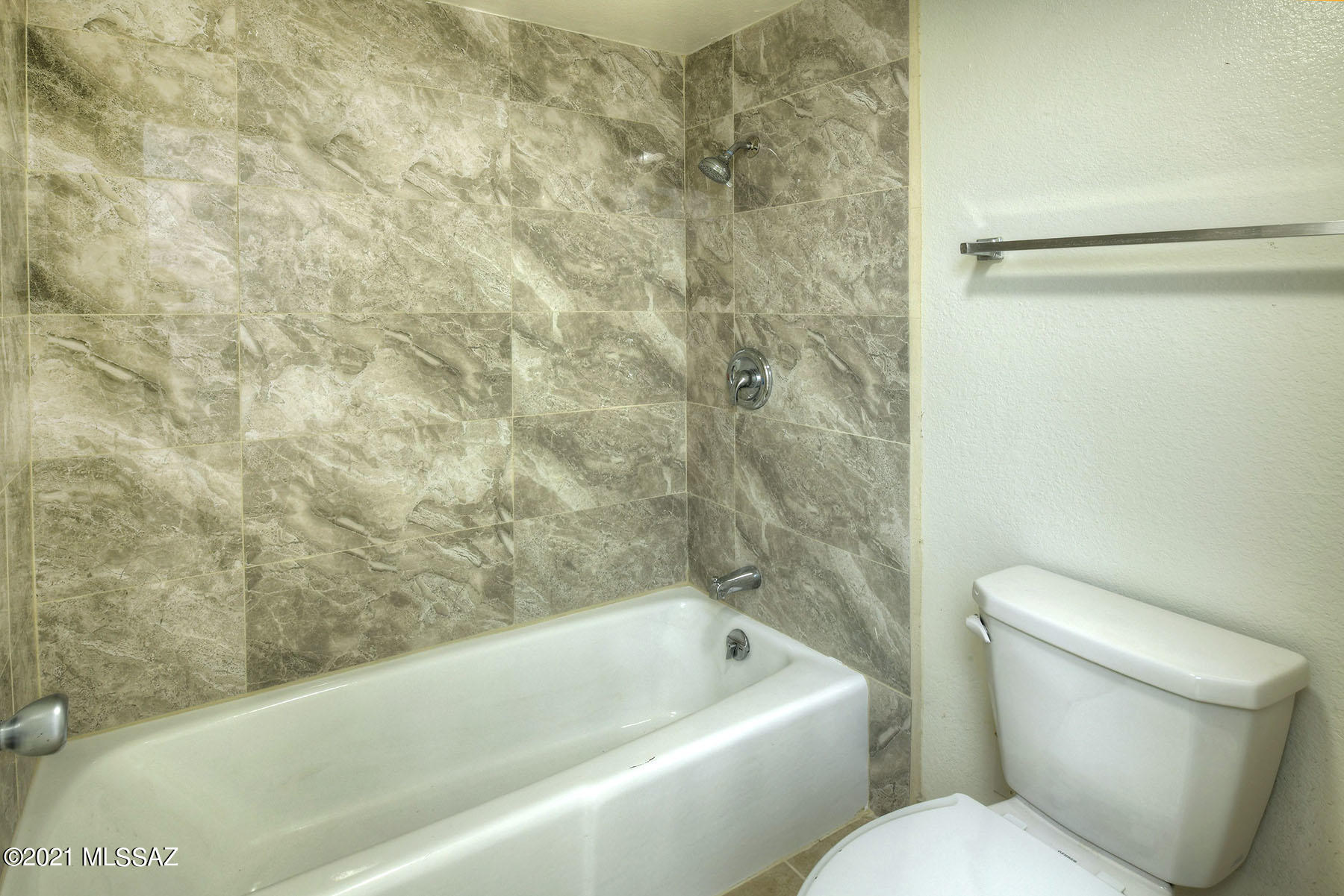 Orchard River (1-138) - Residential Lease