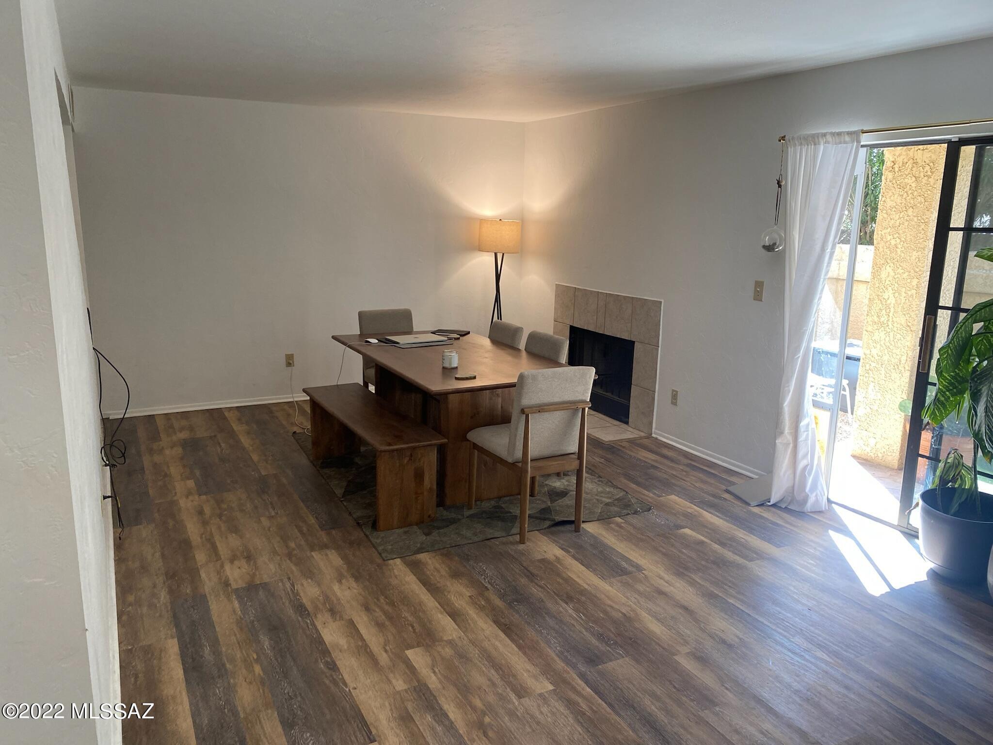 Belle Vista Townhomes (1-83) - Residential Lease