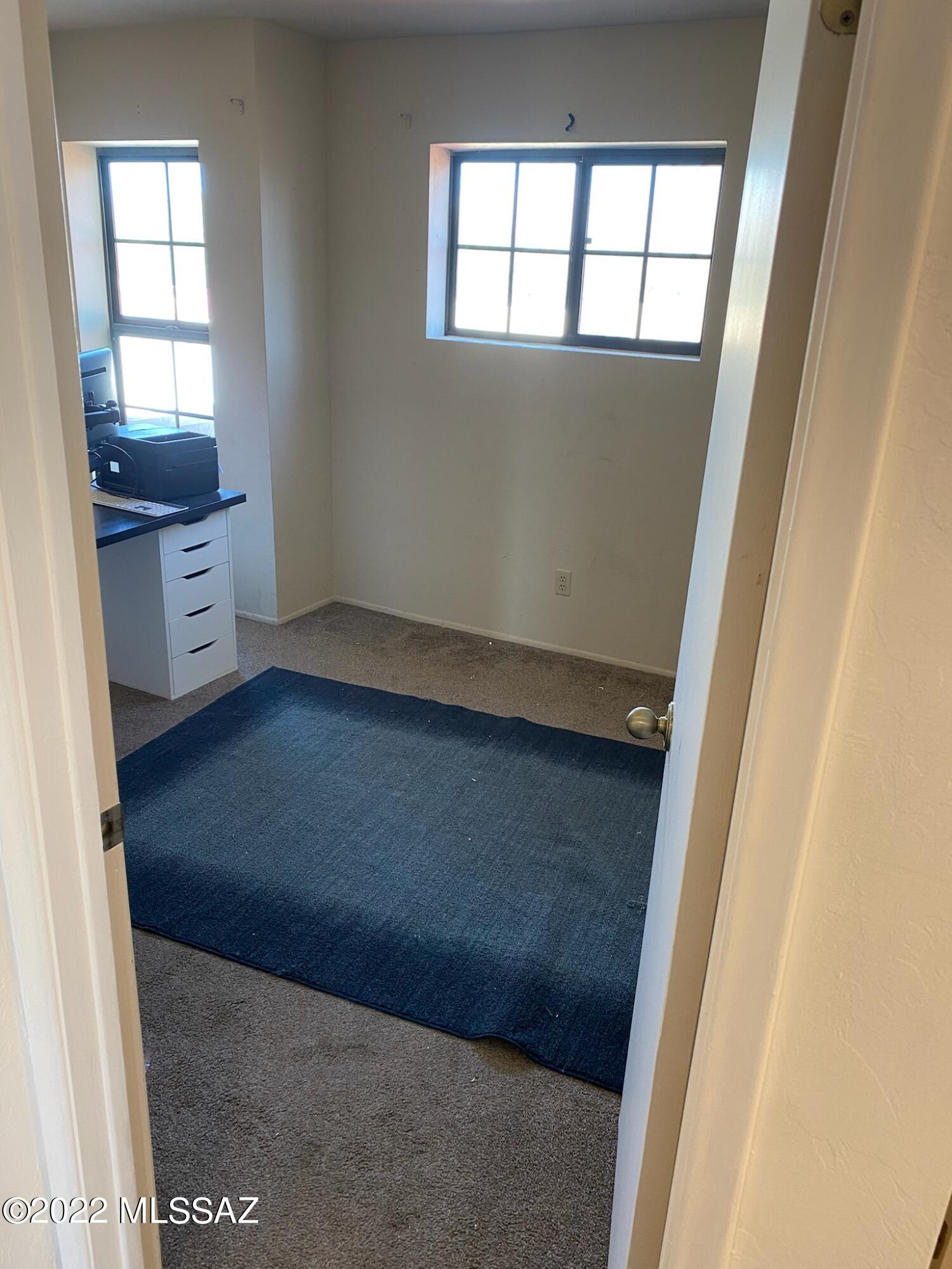 Belle Vista Townhomes (1-83) - Residential Lease