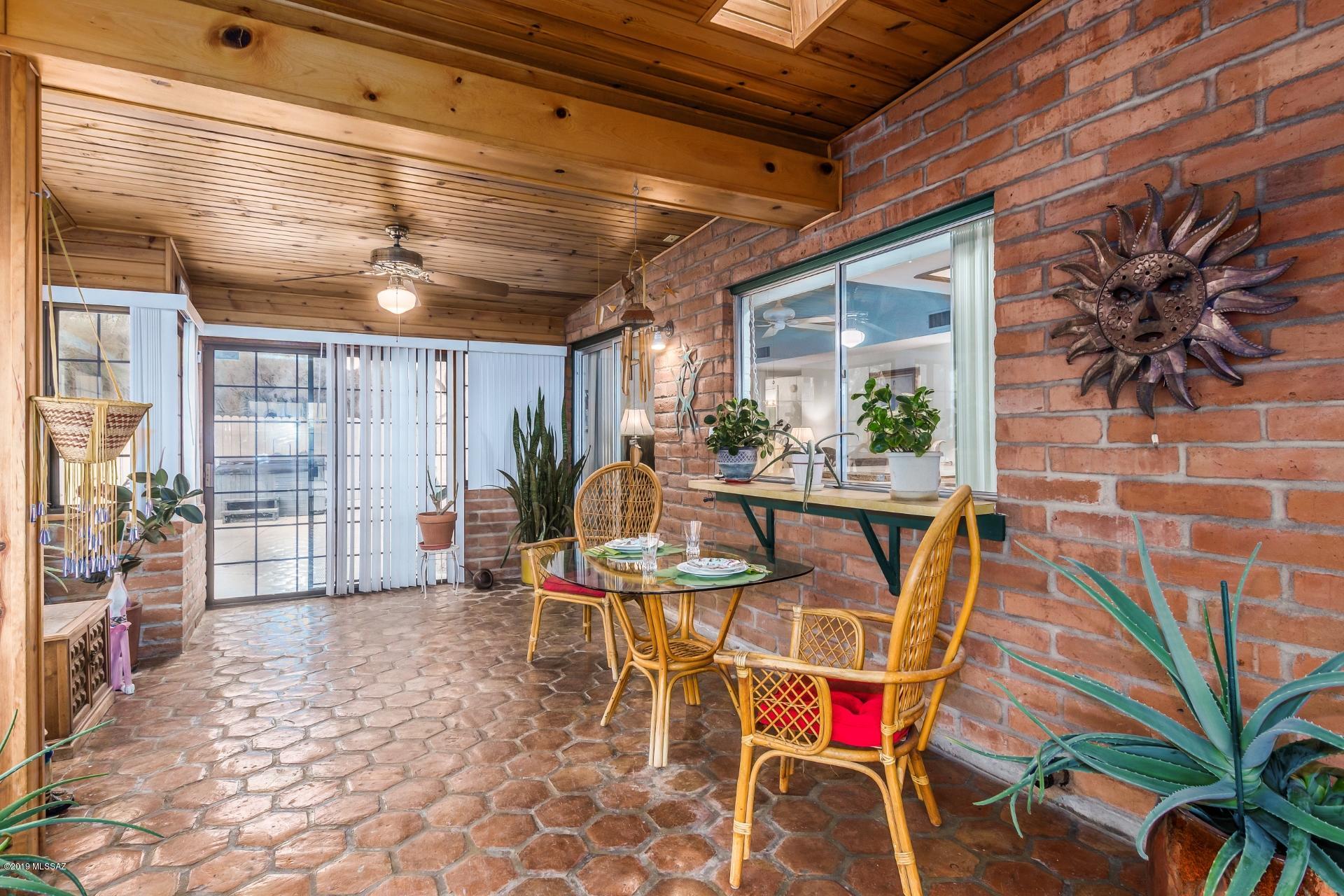 Casas Adobes West (1-220) - Residential
