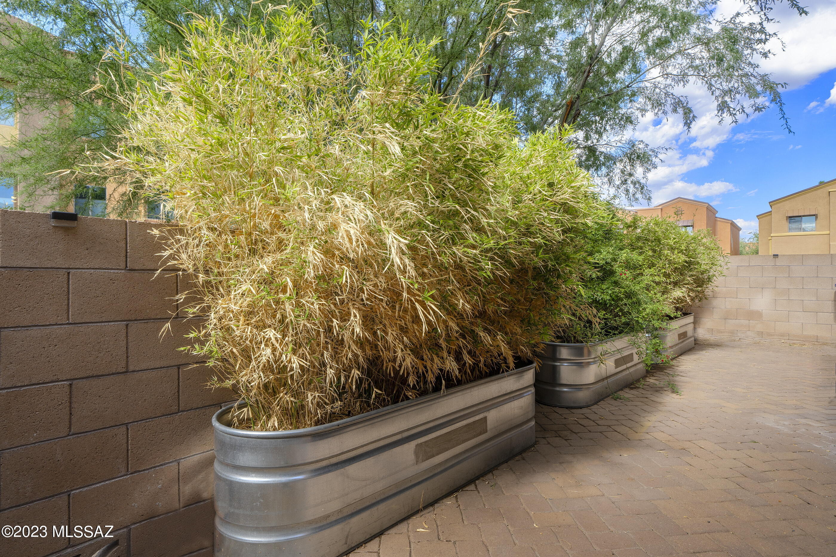 River Walk (1-140) - Residential