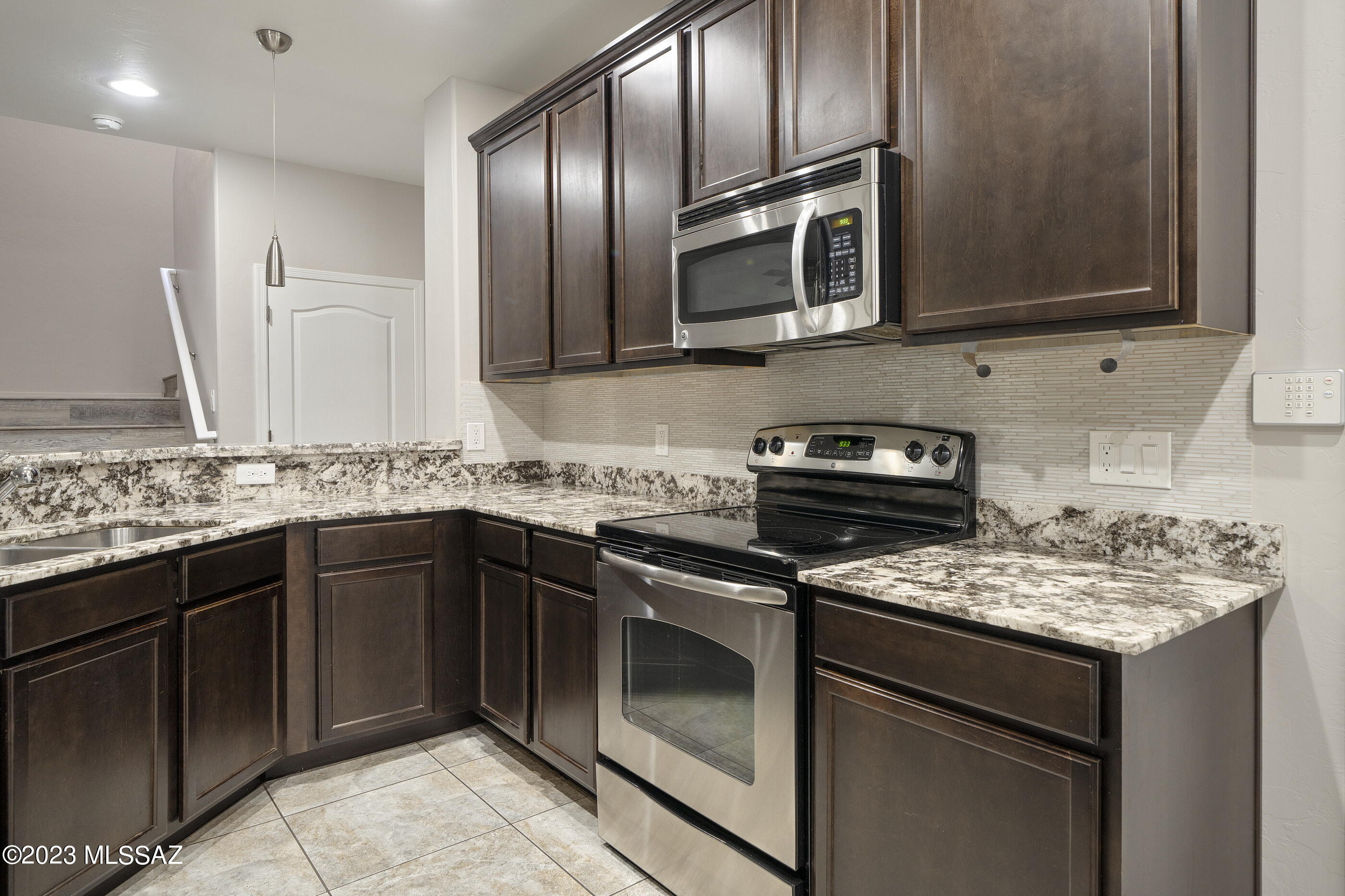 River Walk (1-140) - Residential