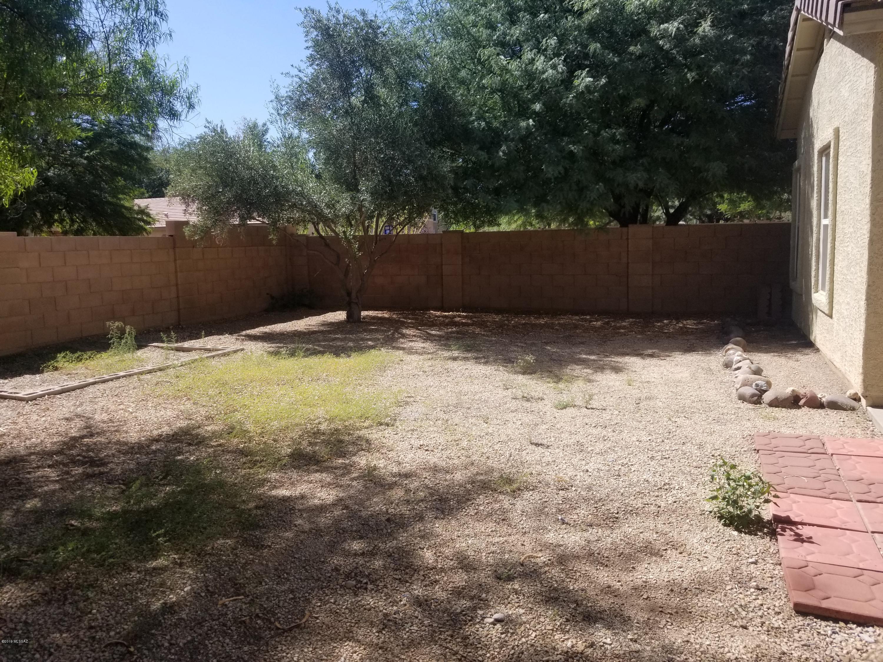 Mesquite Ranch (1-619) - Residential Lease
