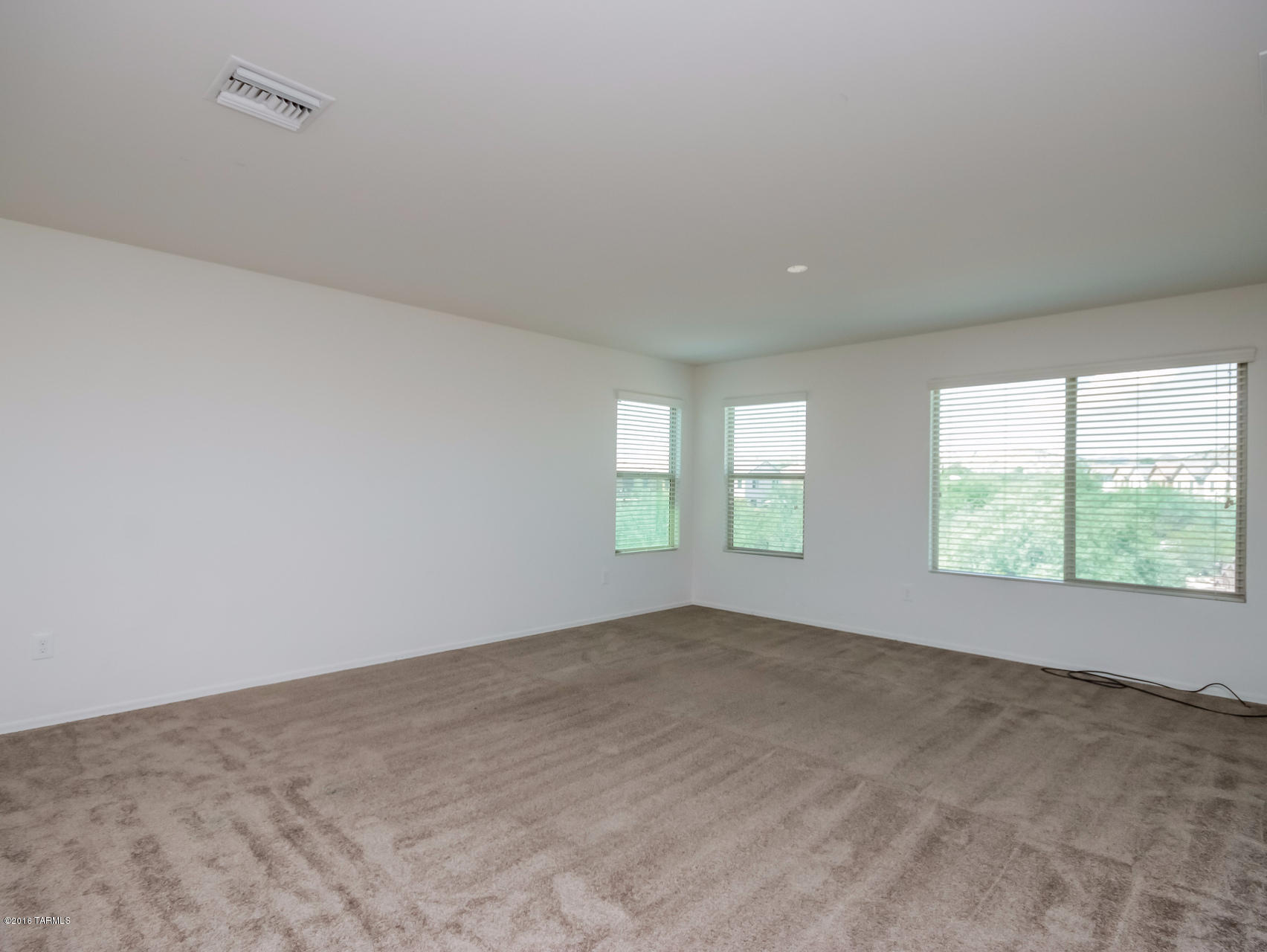 Los Arroyos Del Este Resub - Residential Lease
