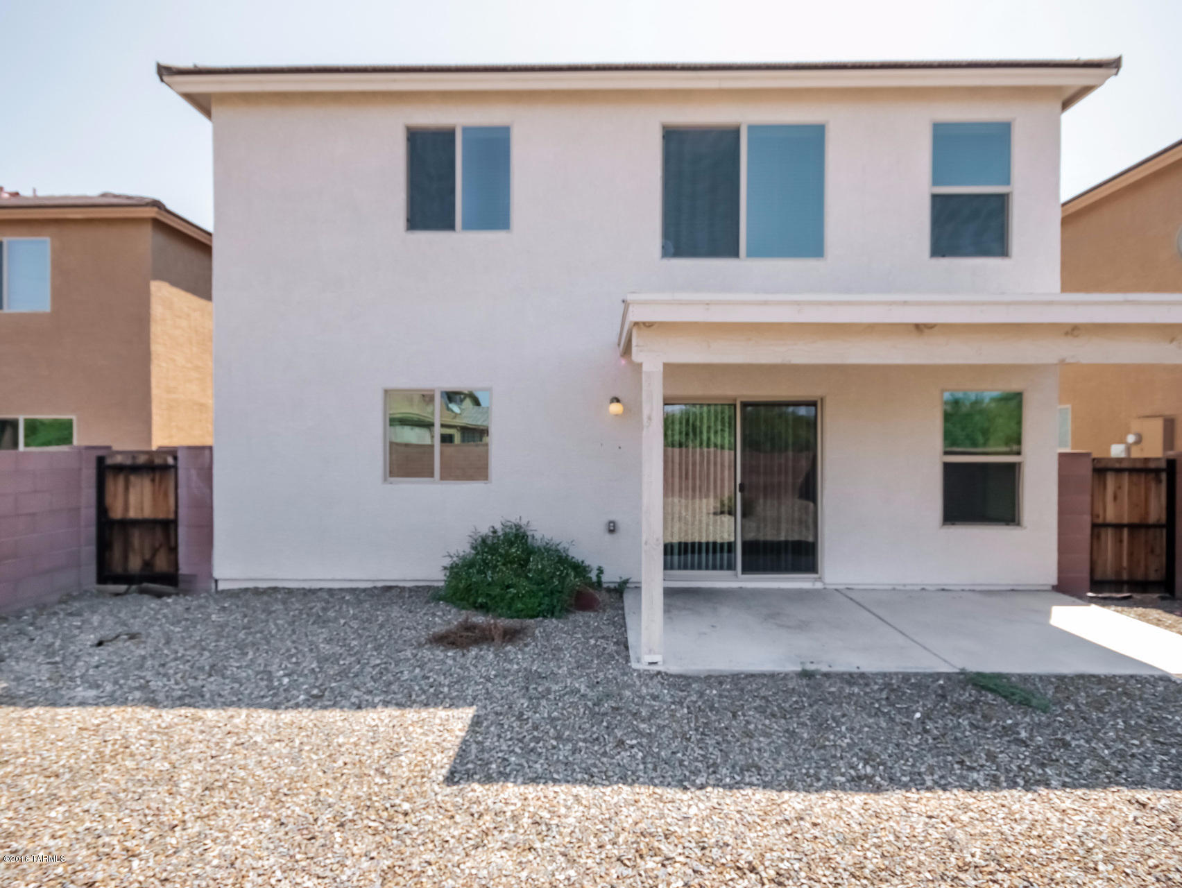 Los Arroyos Del Este Resub - Residential Lease