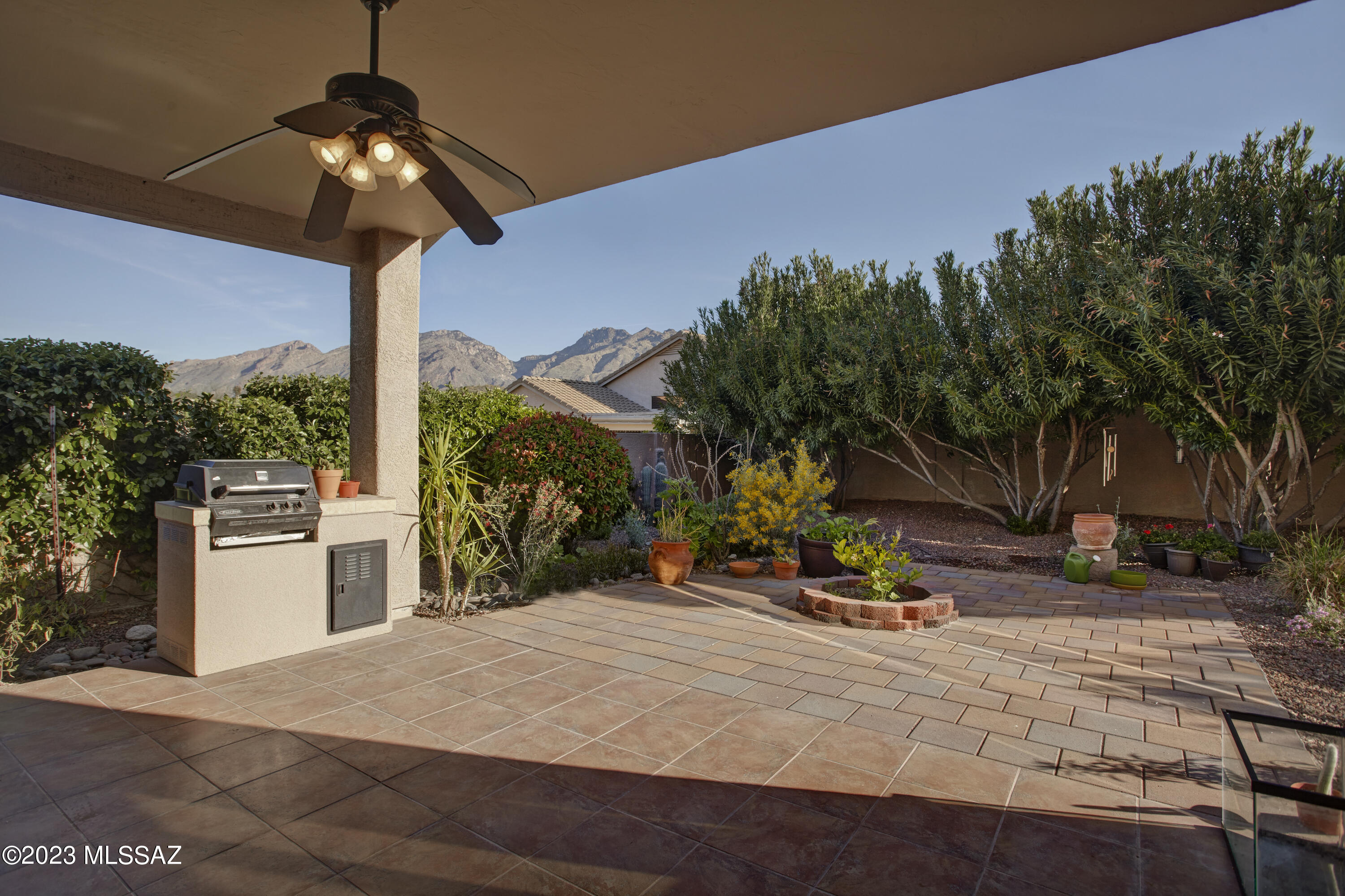 Shadows @ Sabino (1-103) - Residential