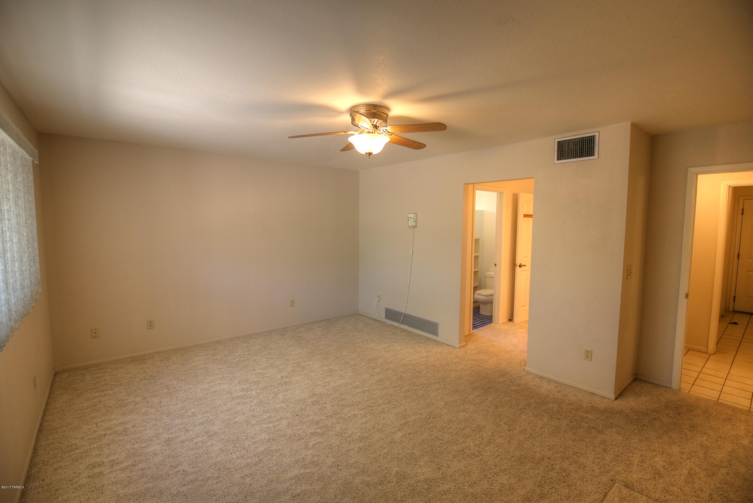 Shadow Hills (1-483) - Residential Lease