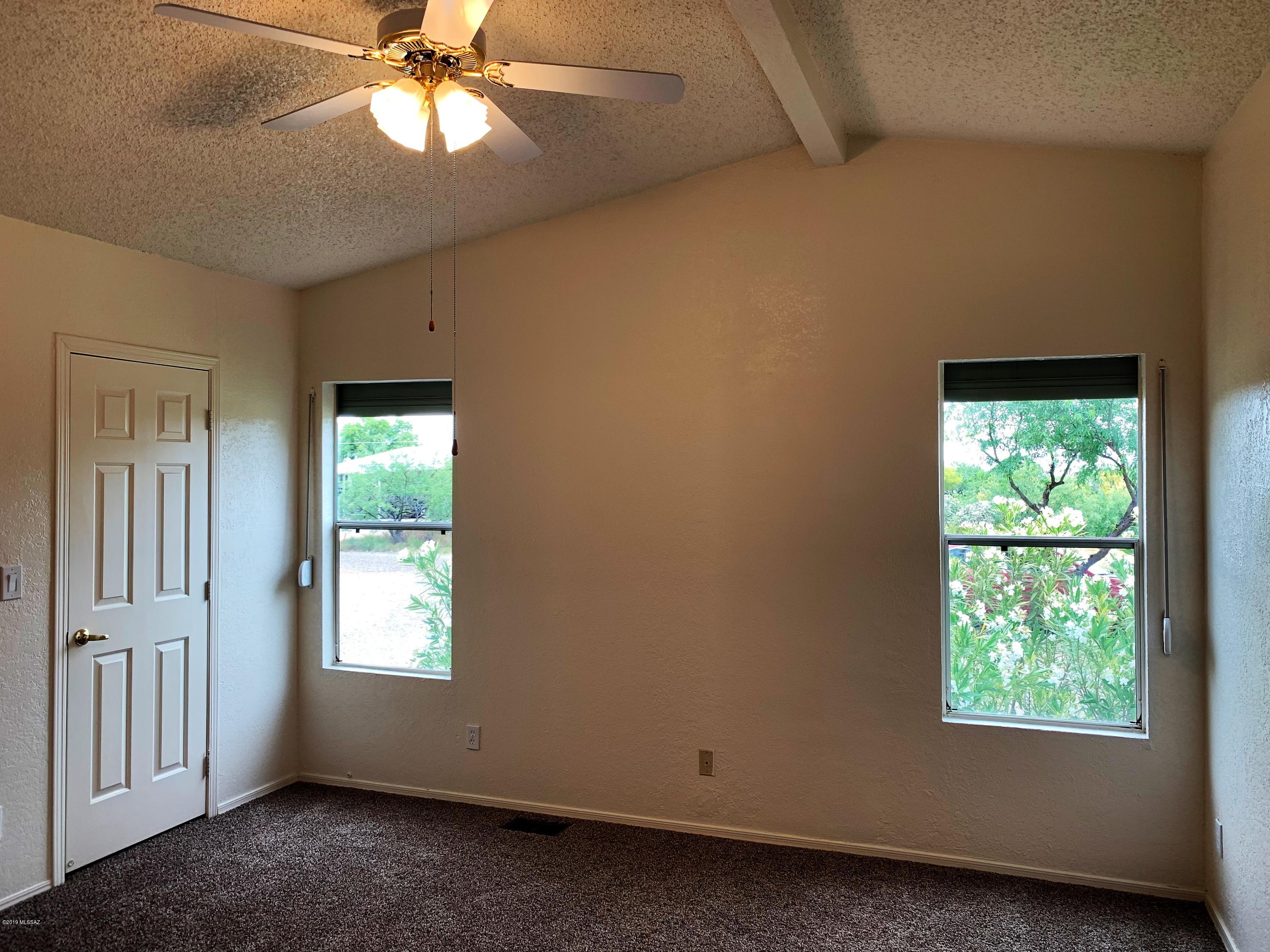 Unsubdivided - Residential Lease