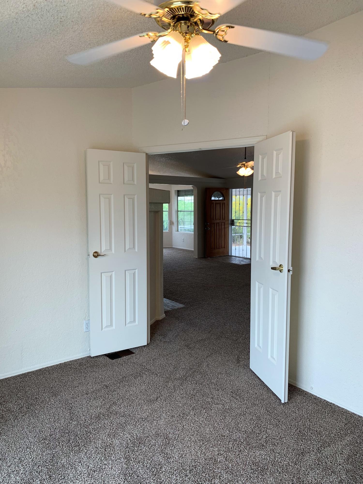Unsubdivided - Residential Lease