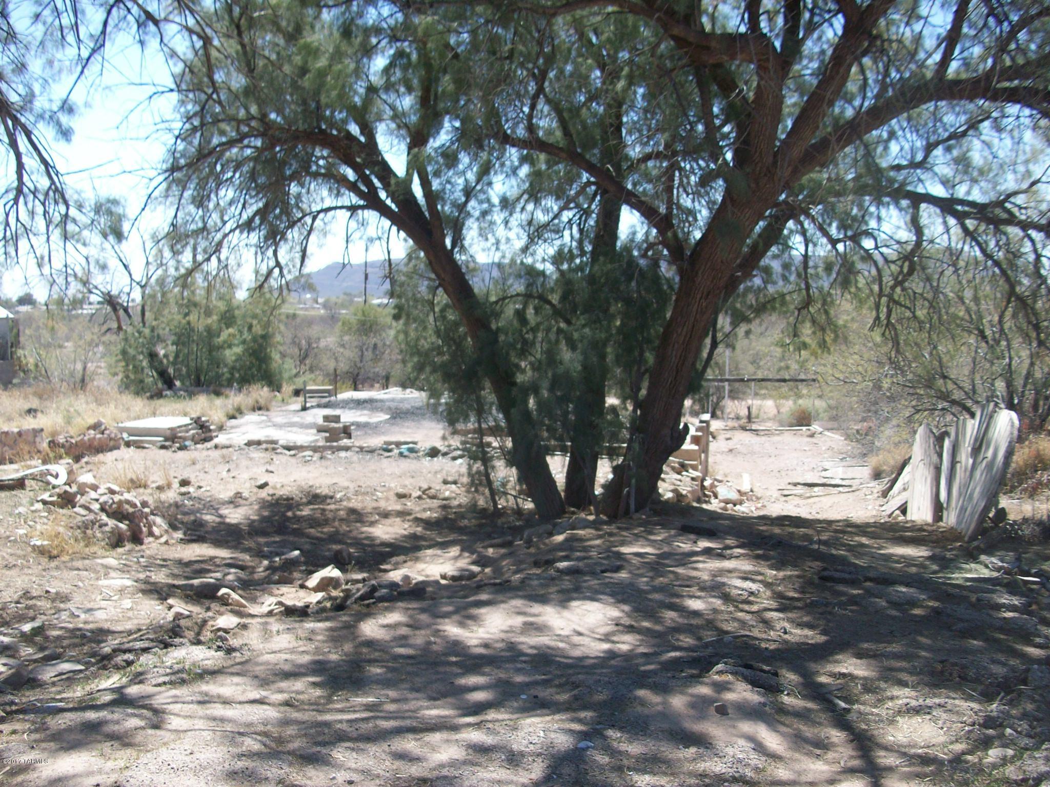 Multi level lot for Manufactured or site built home - priced to sell quickly - this property shows where the old home used to be - full utilities are at the street - great area a little out of town but, close to everything - including the Casino.