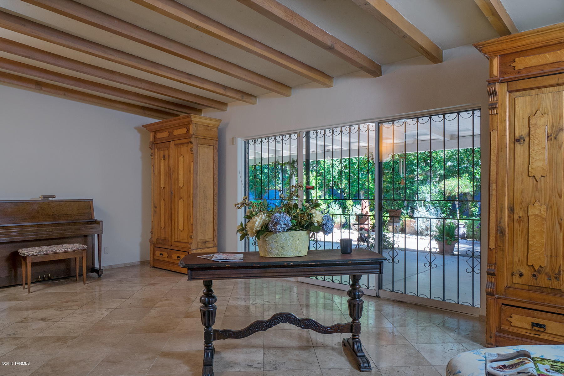 Crest View - Residential