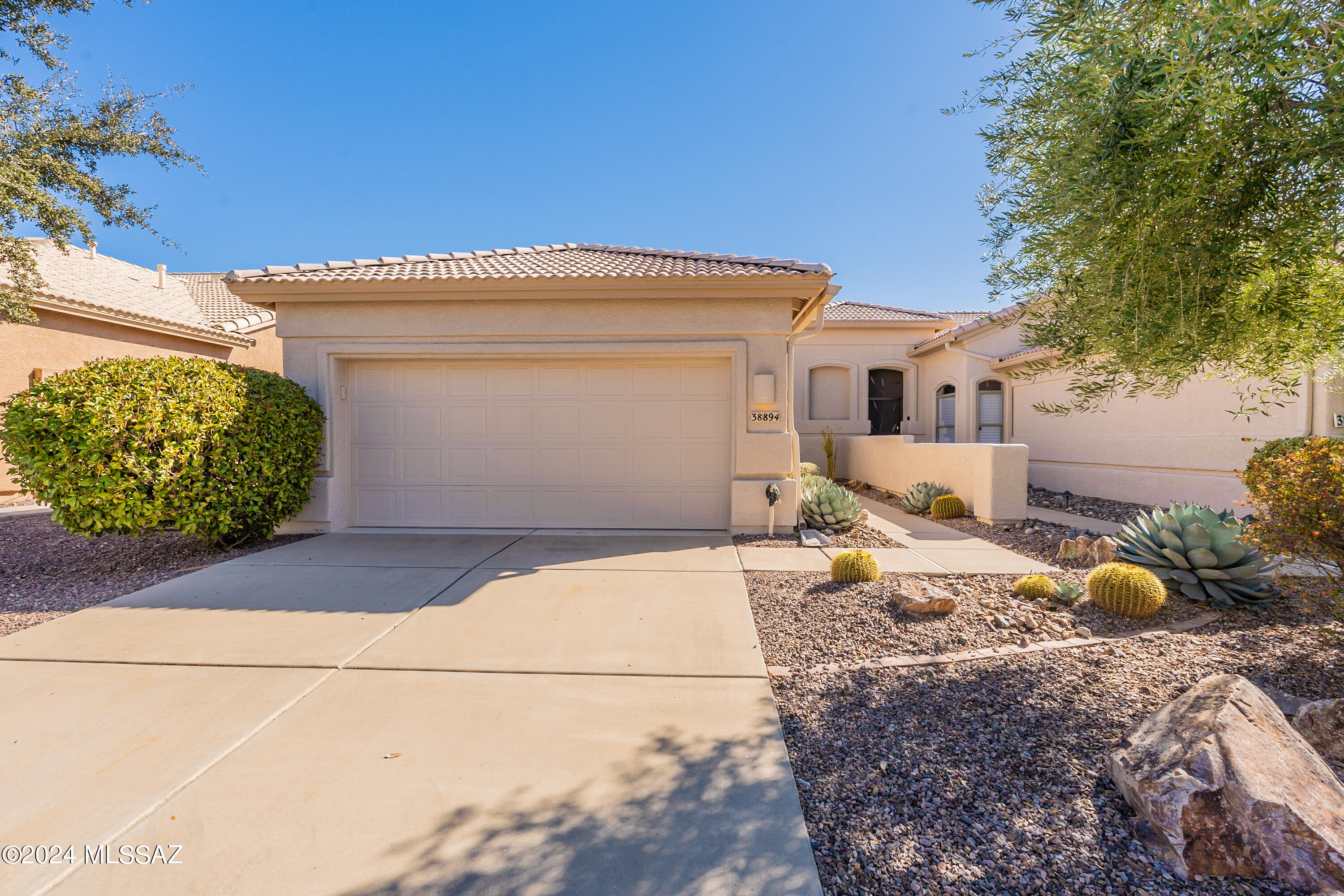 Saddlebrooke - Residential