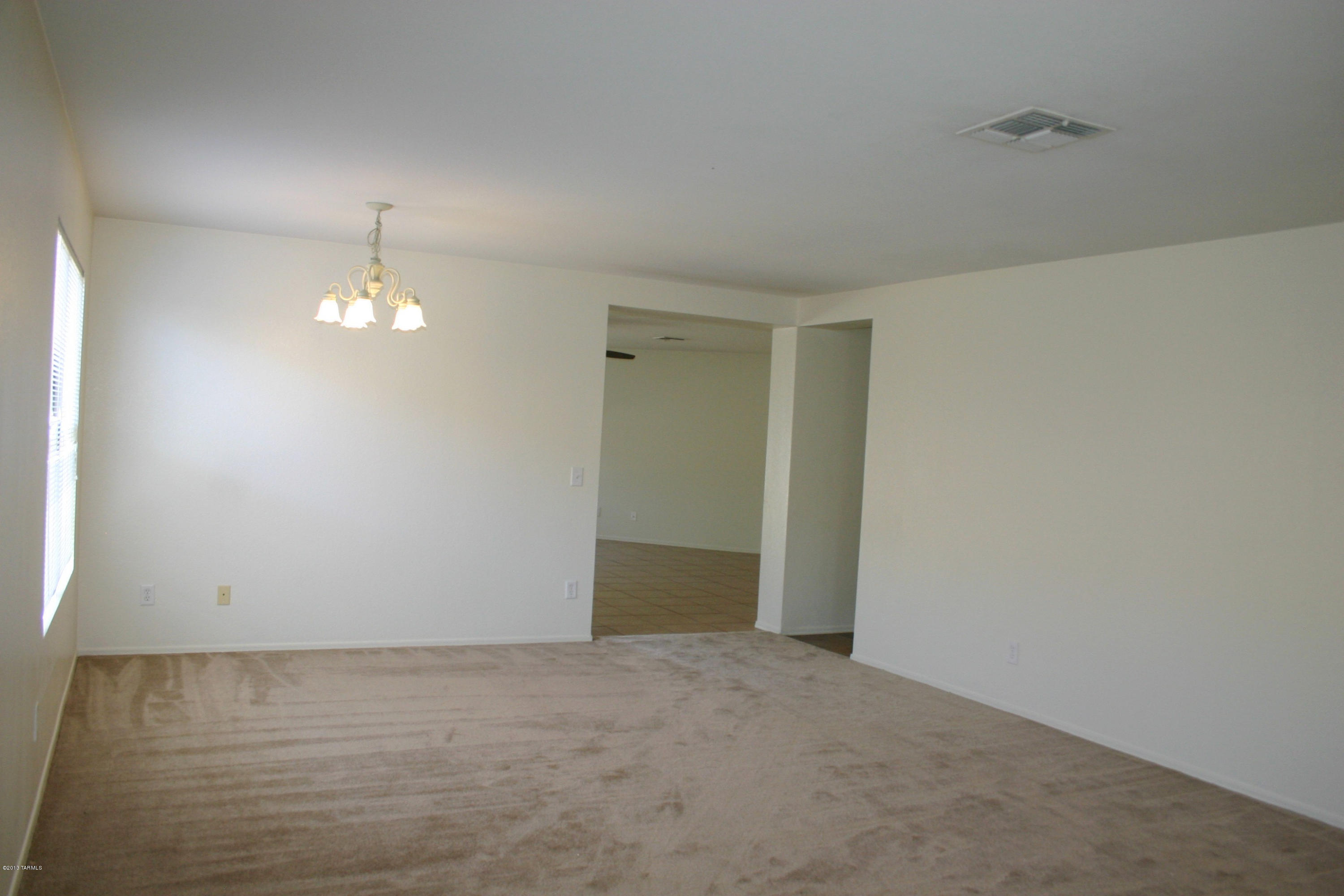 Arizona La Victoria (1-131) - Residential Lease