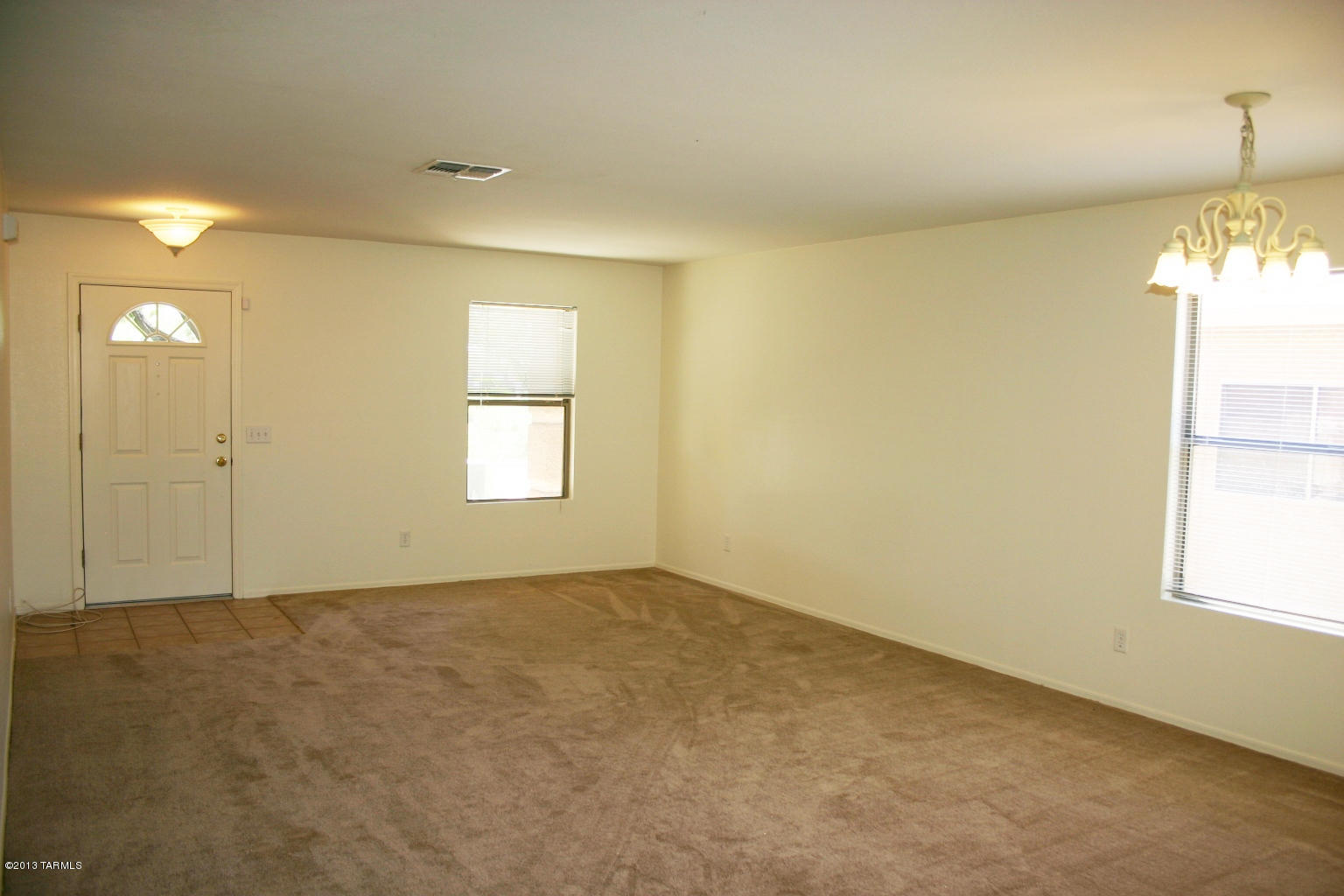 Arizona La Victoria (1-131) - Residential Lease
