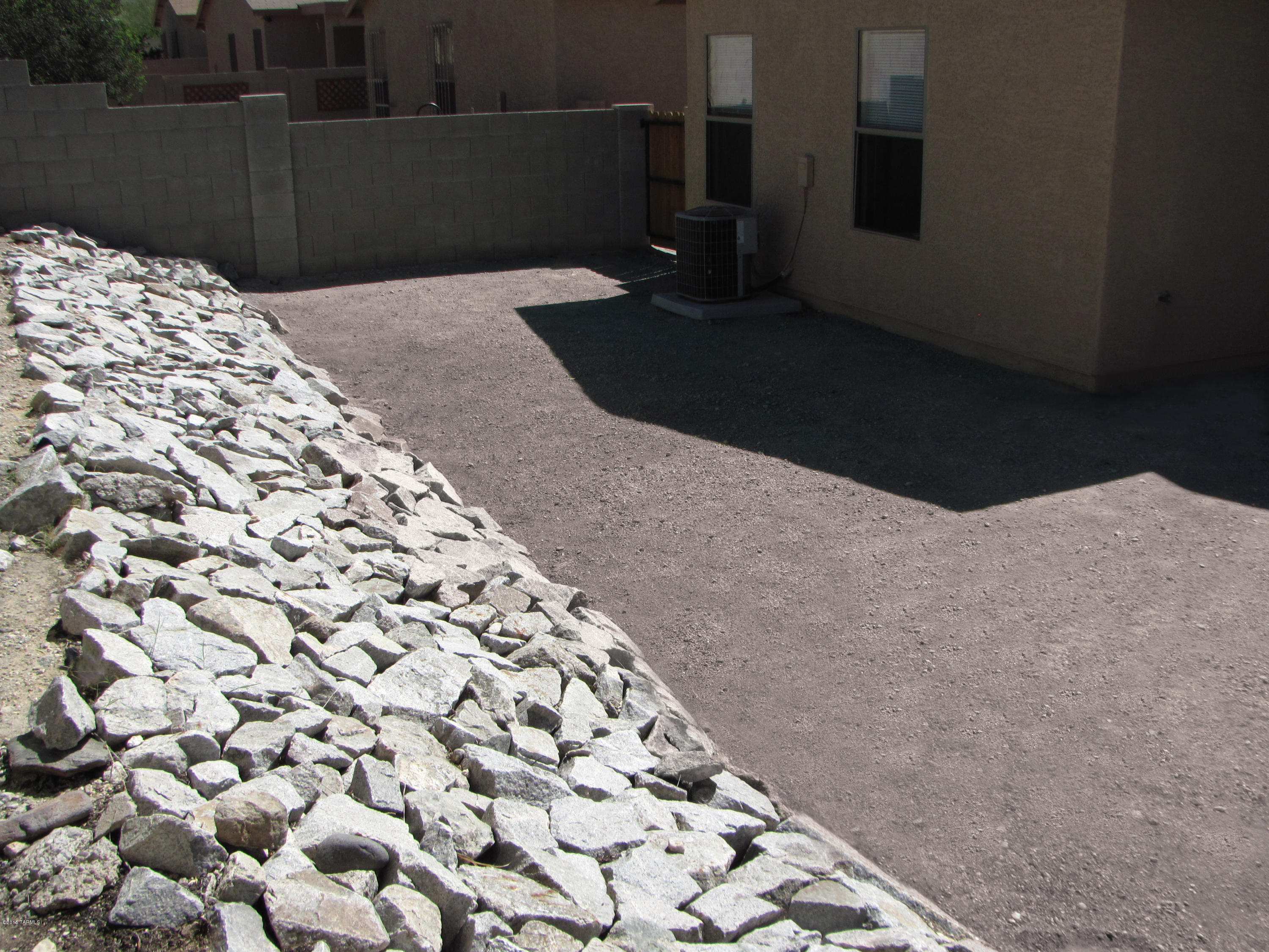 Arizona La Victoria (1-131) - Residential Lease