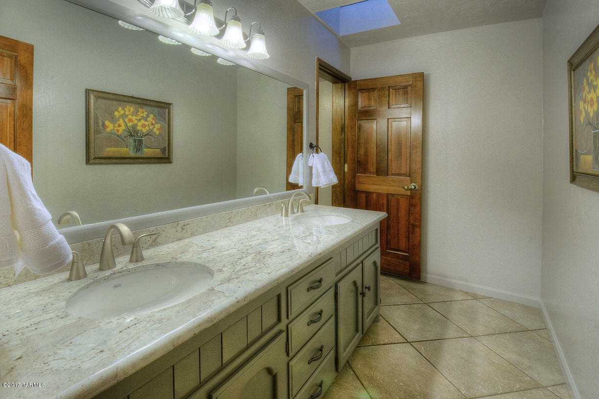 Catalina Foothills Est 8 - Residential