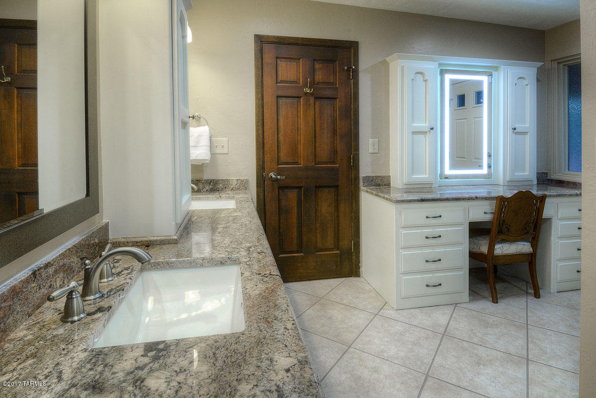 Catalina Foothills Est 8 - Residential