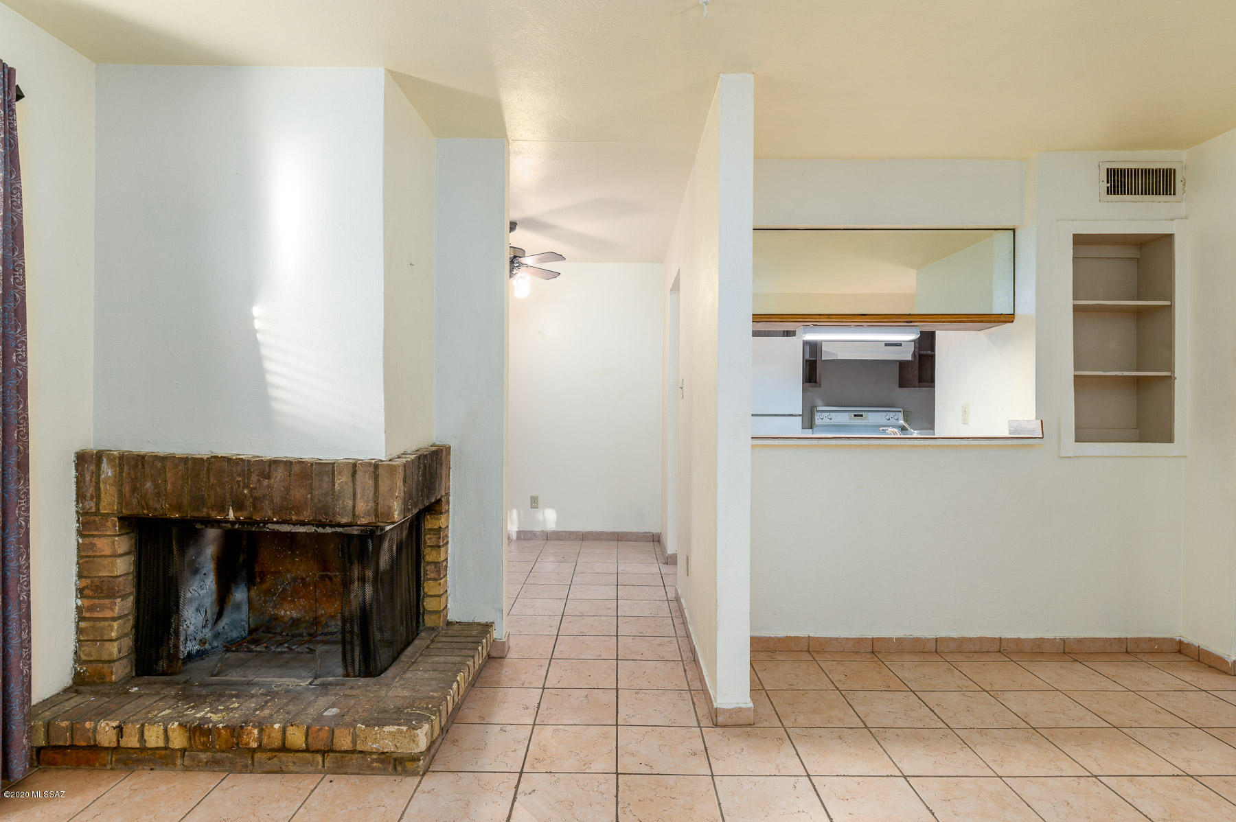 Las Colinas Condominiums - Residential