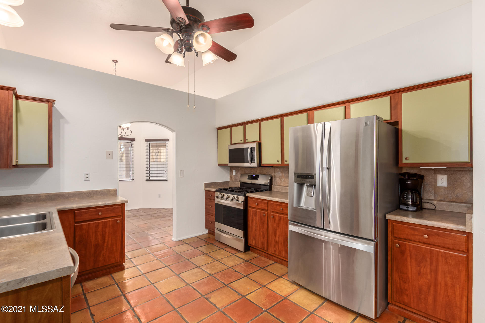 Overton Heights III(51-138) - Residential Lease