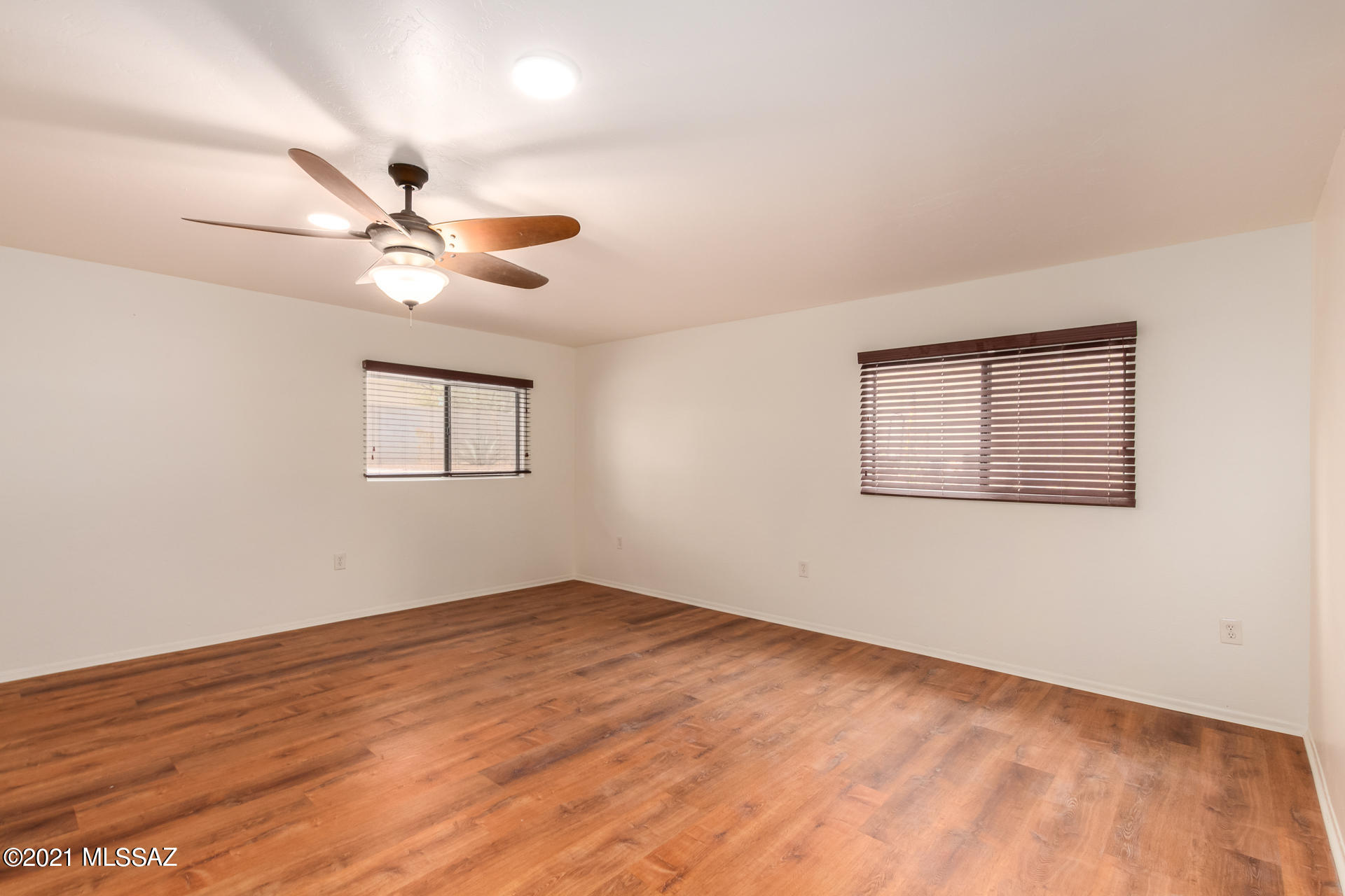 Overton Heights III(51-138) - Residential Lease