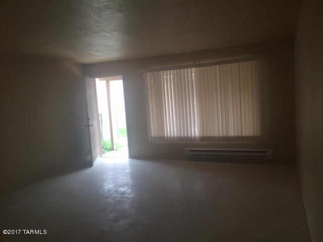 Alvernon Park - Residential Lease