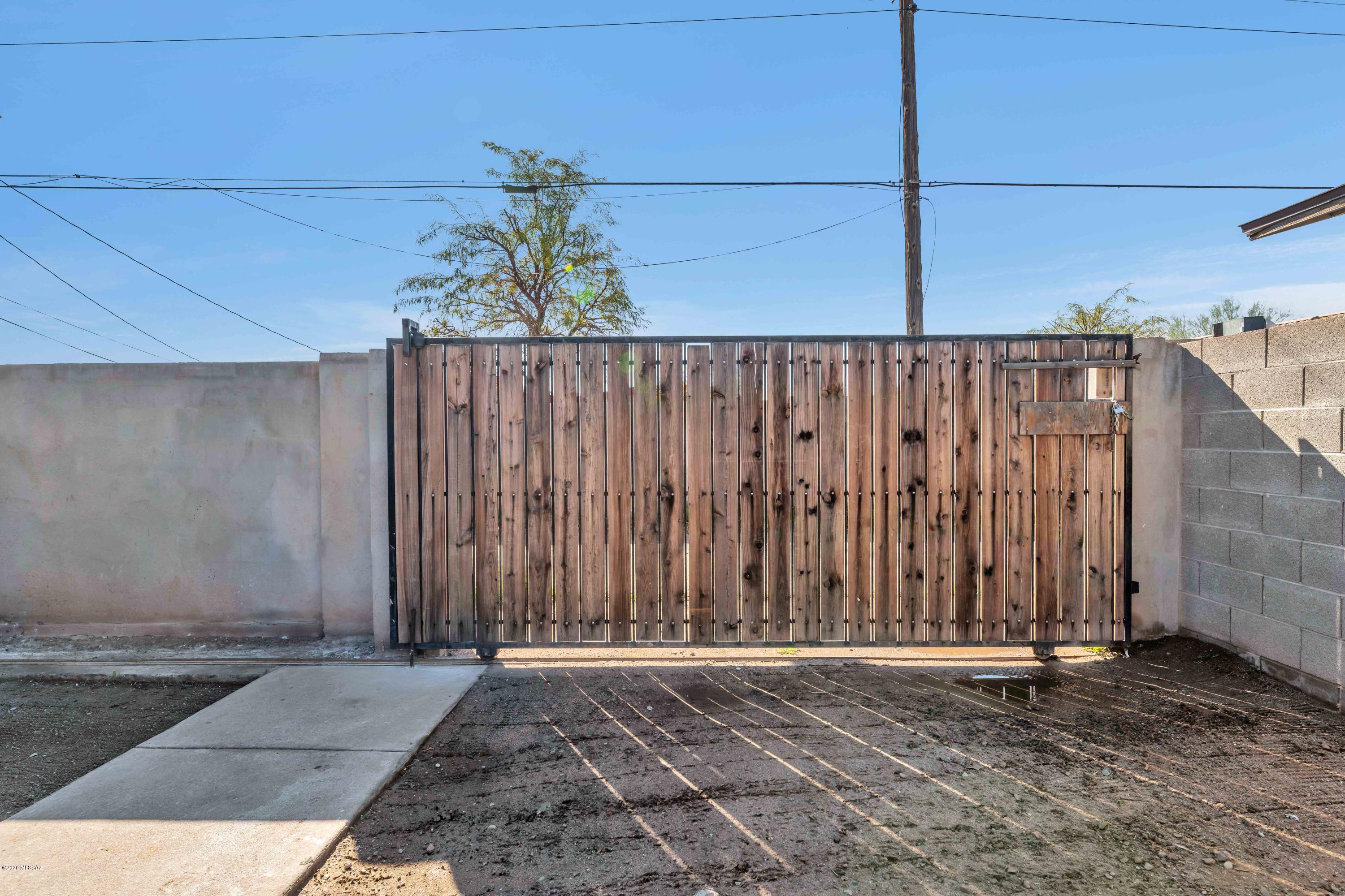 Out Of Pima County - Residential Income