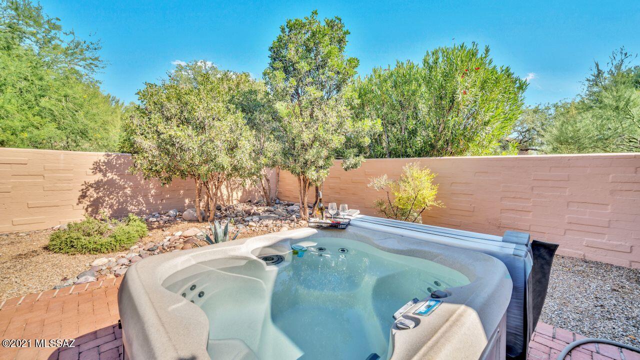 Sabino Vista Hills (159-224) - Residential
