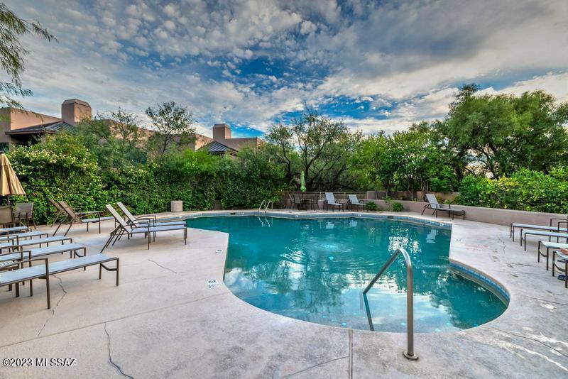 Canyon View At Ventana Condominium (1-264) - Residential