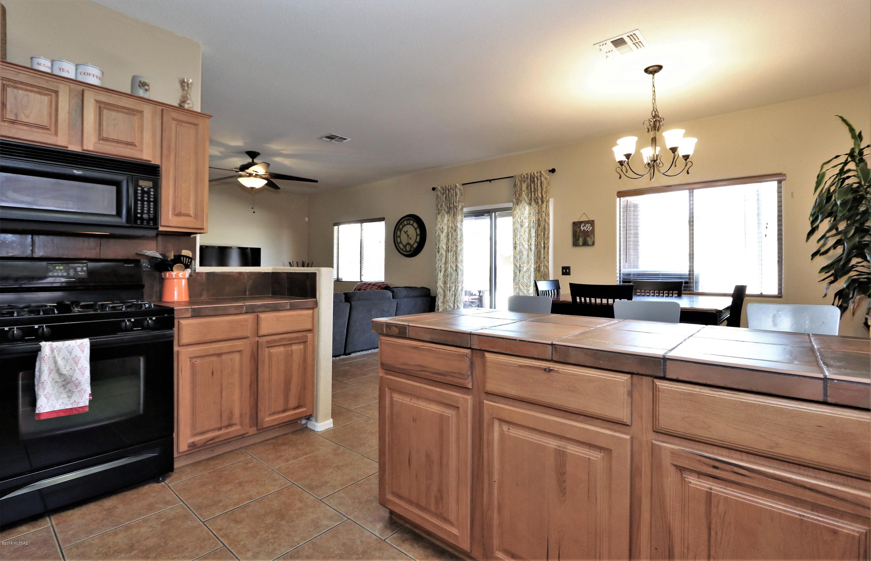 Rancho Del Lago (1-100) - Residential