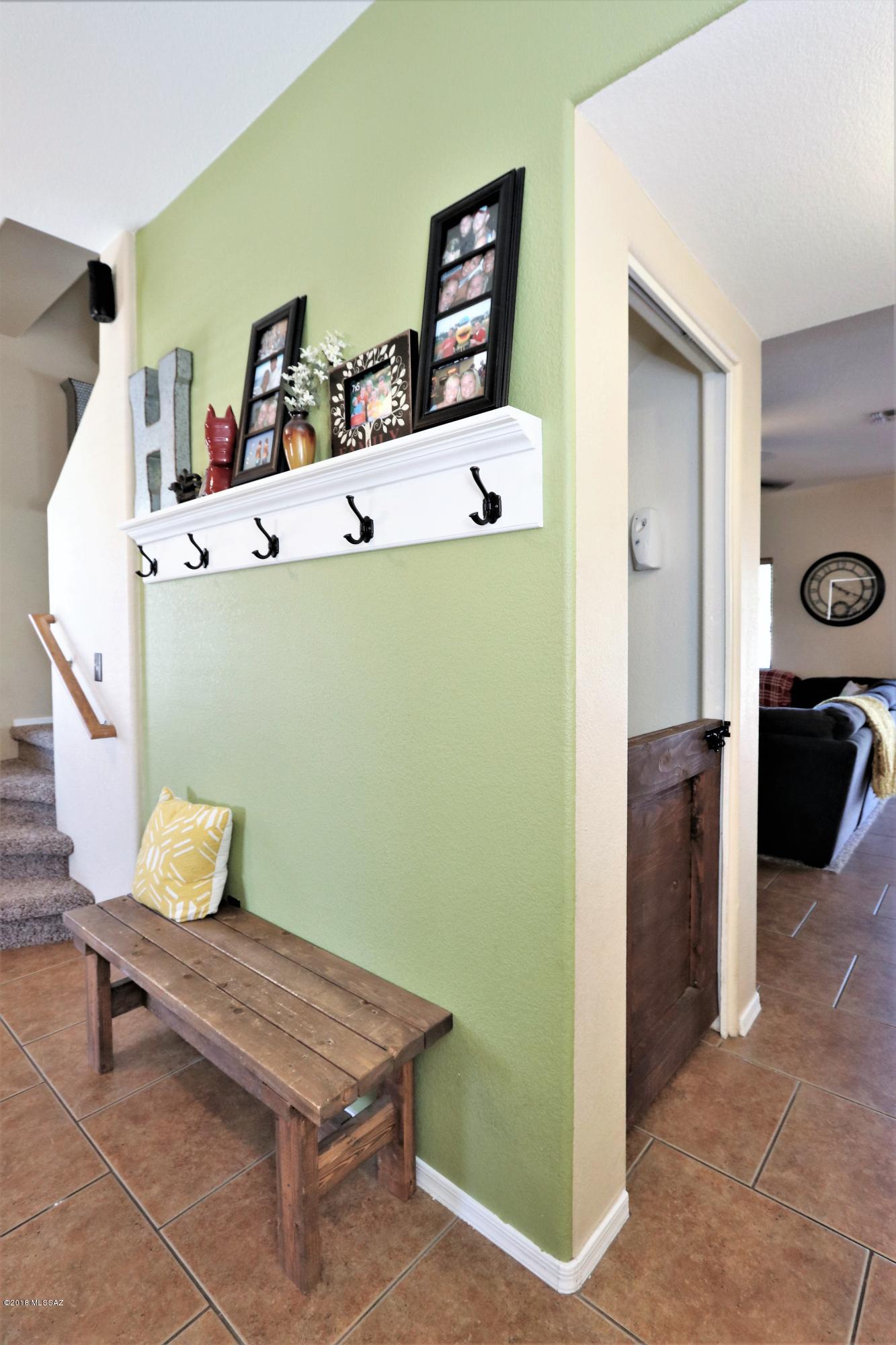 Rancho Del Lago (1-100) - Residential