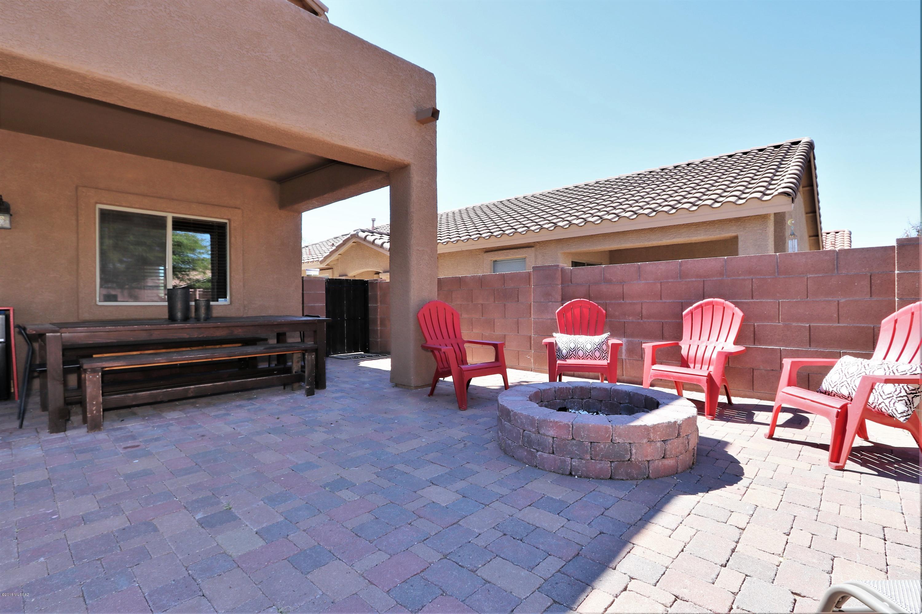 Rancho Del Lago (1-100) - Residential