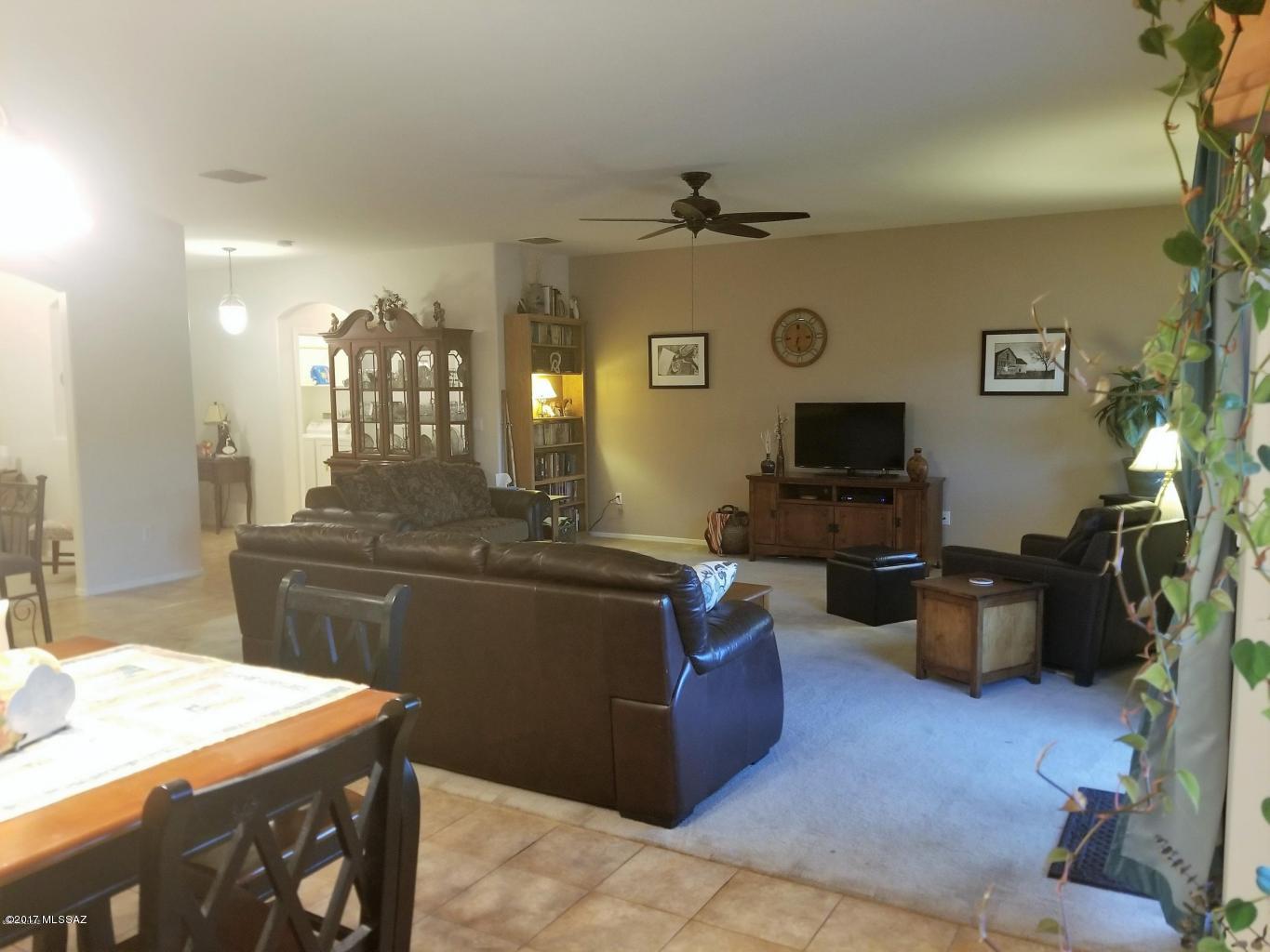 Black Horse (1-411) - Residential Lease