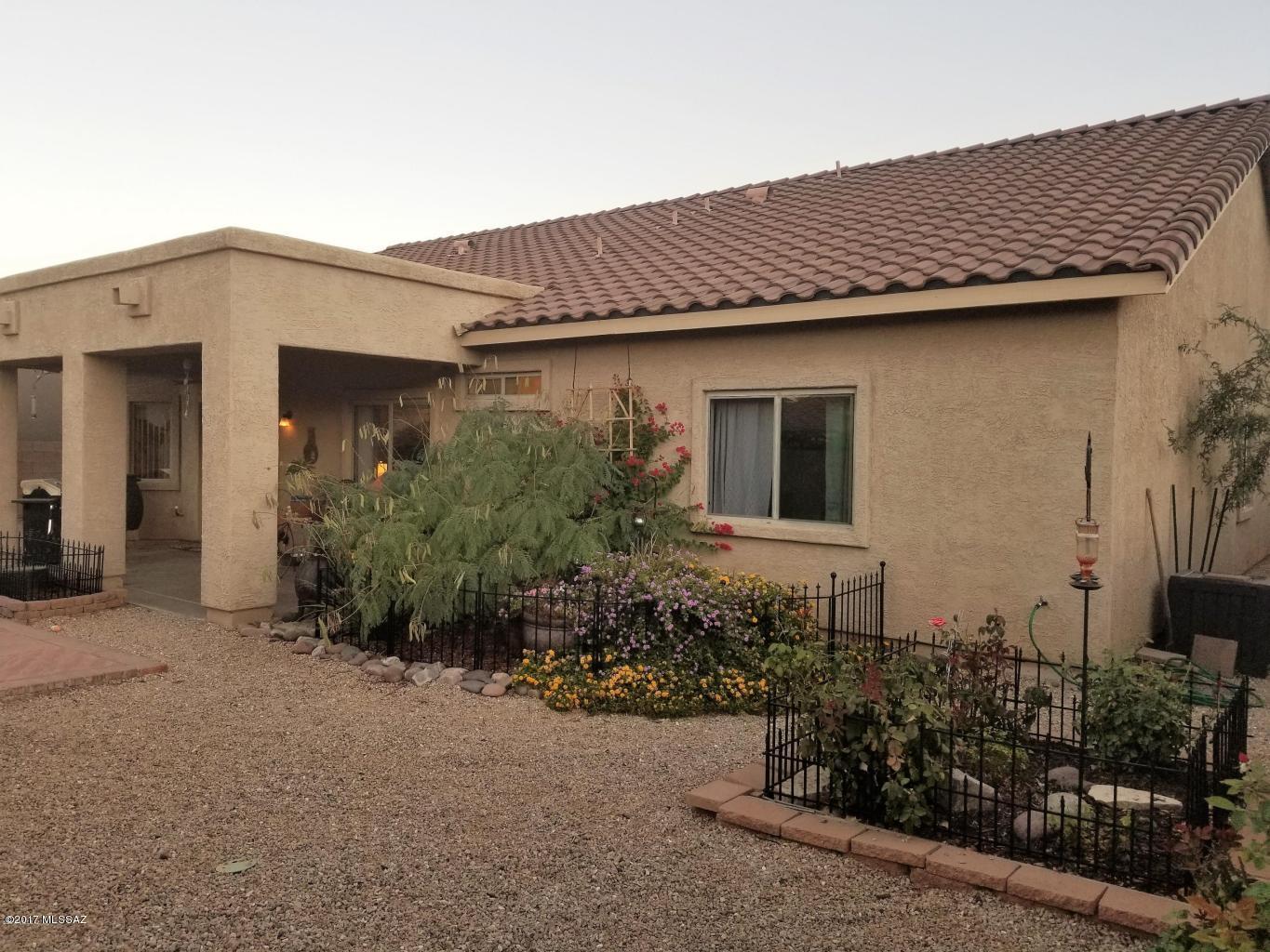 Black Horse (1-411) - Residential Lease