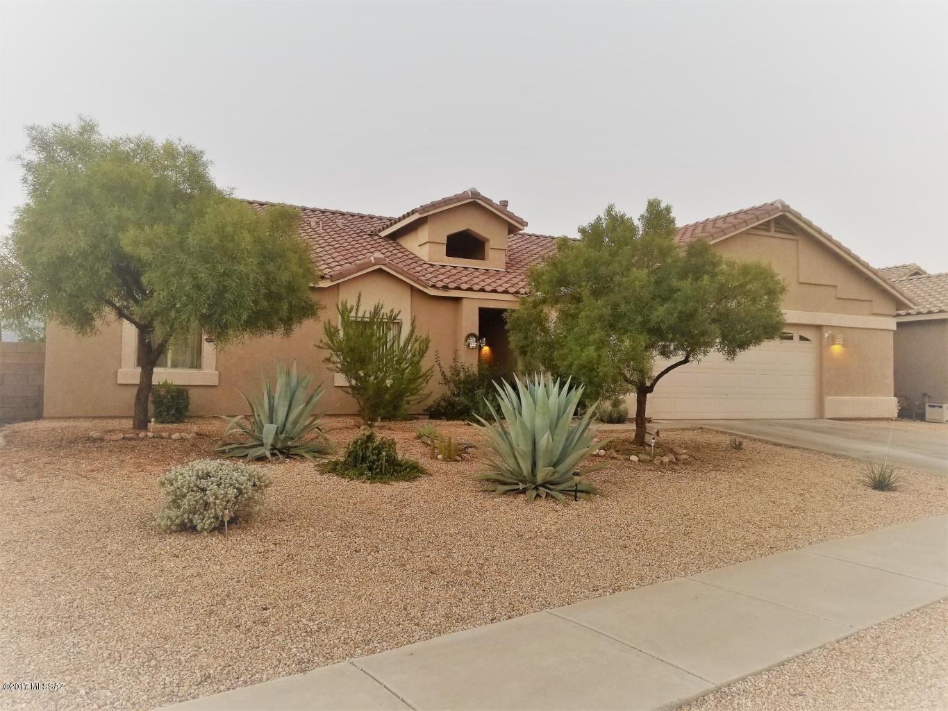 Black Horse (1-411) - Residential Lease