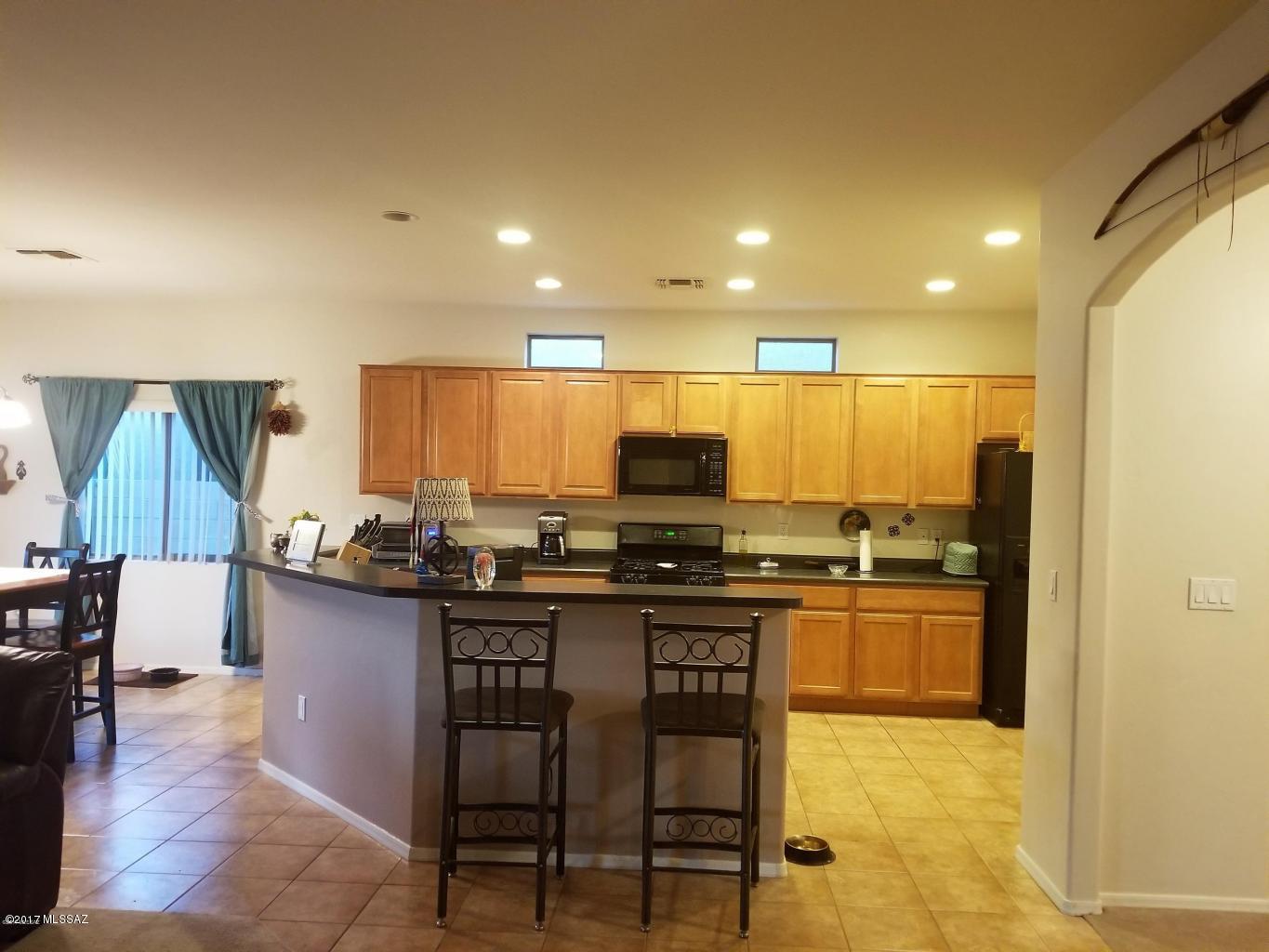 Black Horse (1-411) - Residential Lease