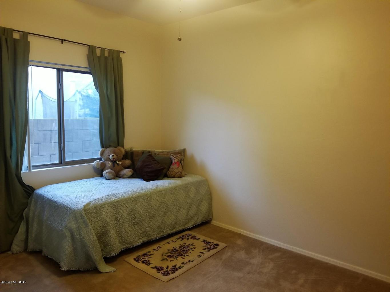Black Horse (1-411) - Residential Lease