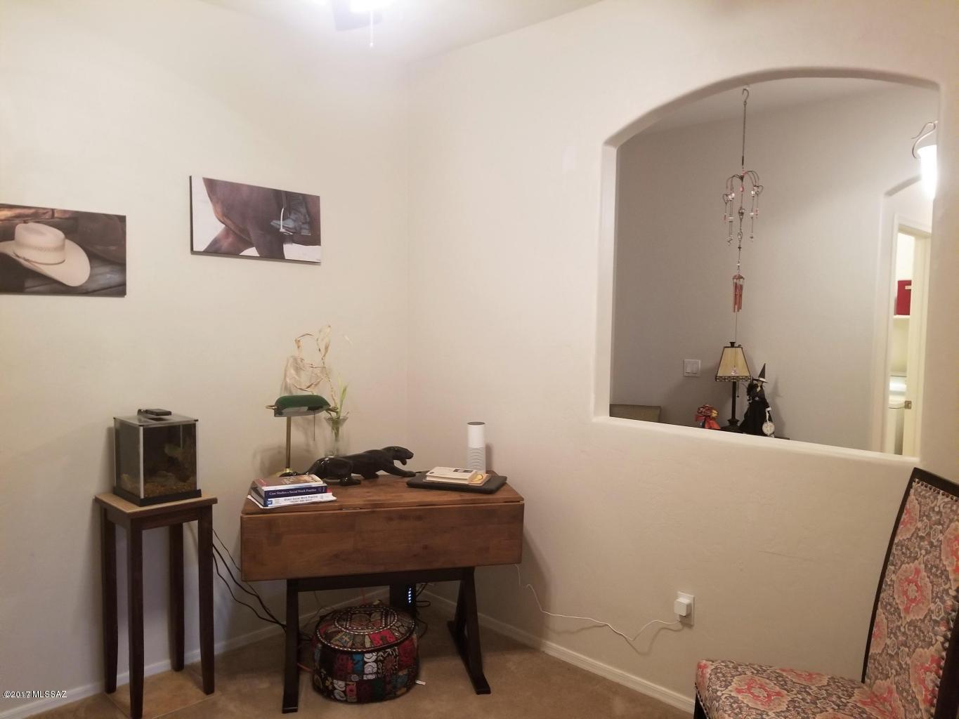 Black Horse (1-411) - Residential Lease