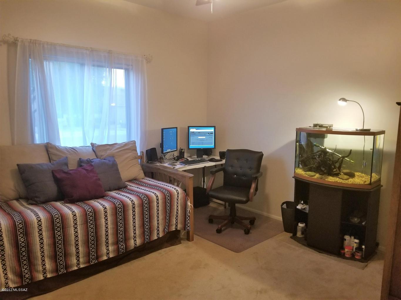 Black Horse (1-411) - Residential Lease